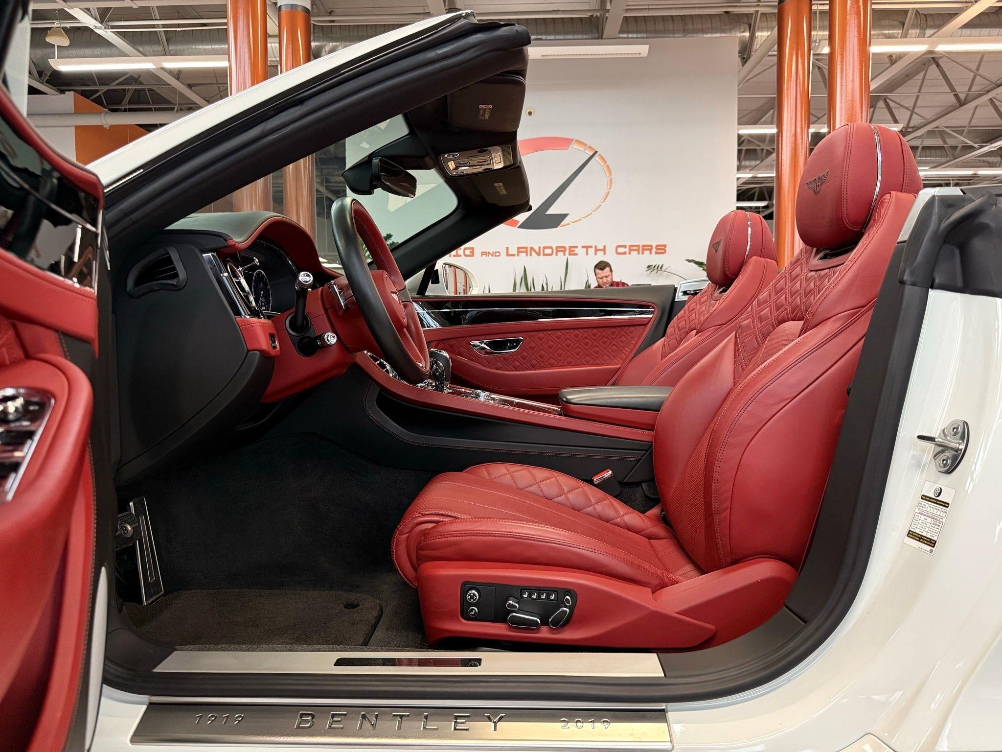 Bentley Continental GT  2020