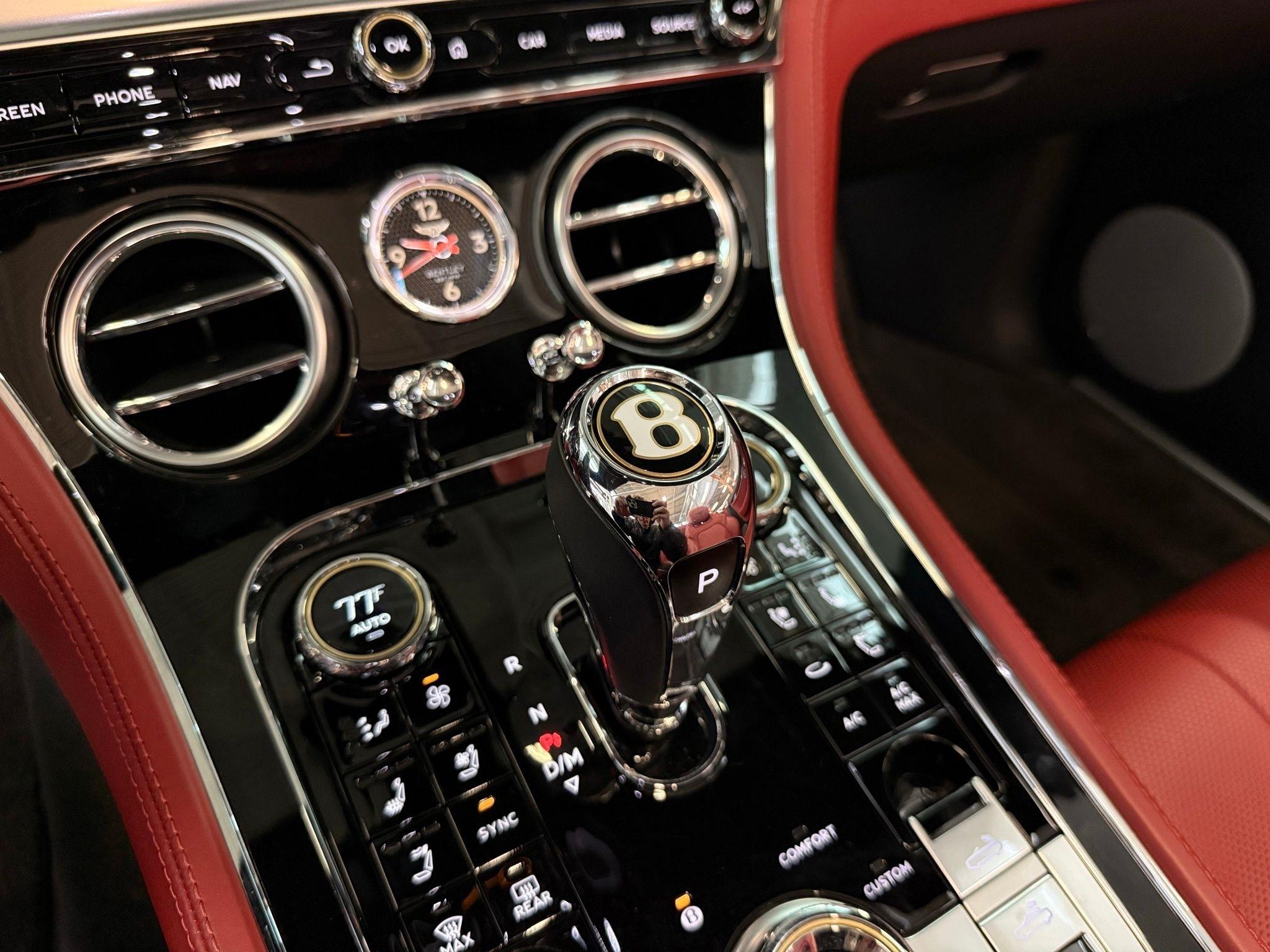 Bentley Continental GT  2020