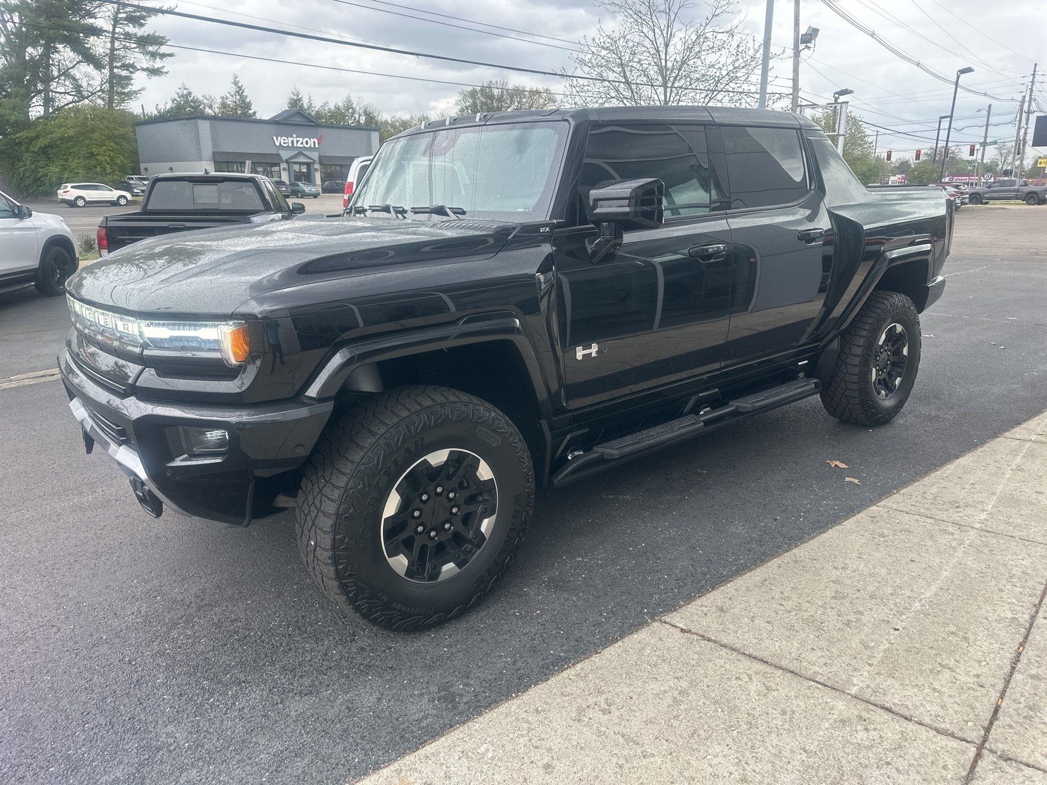 GMC HUMMER EV  2024