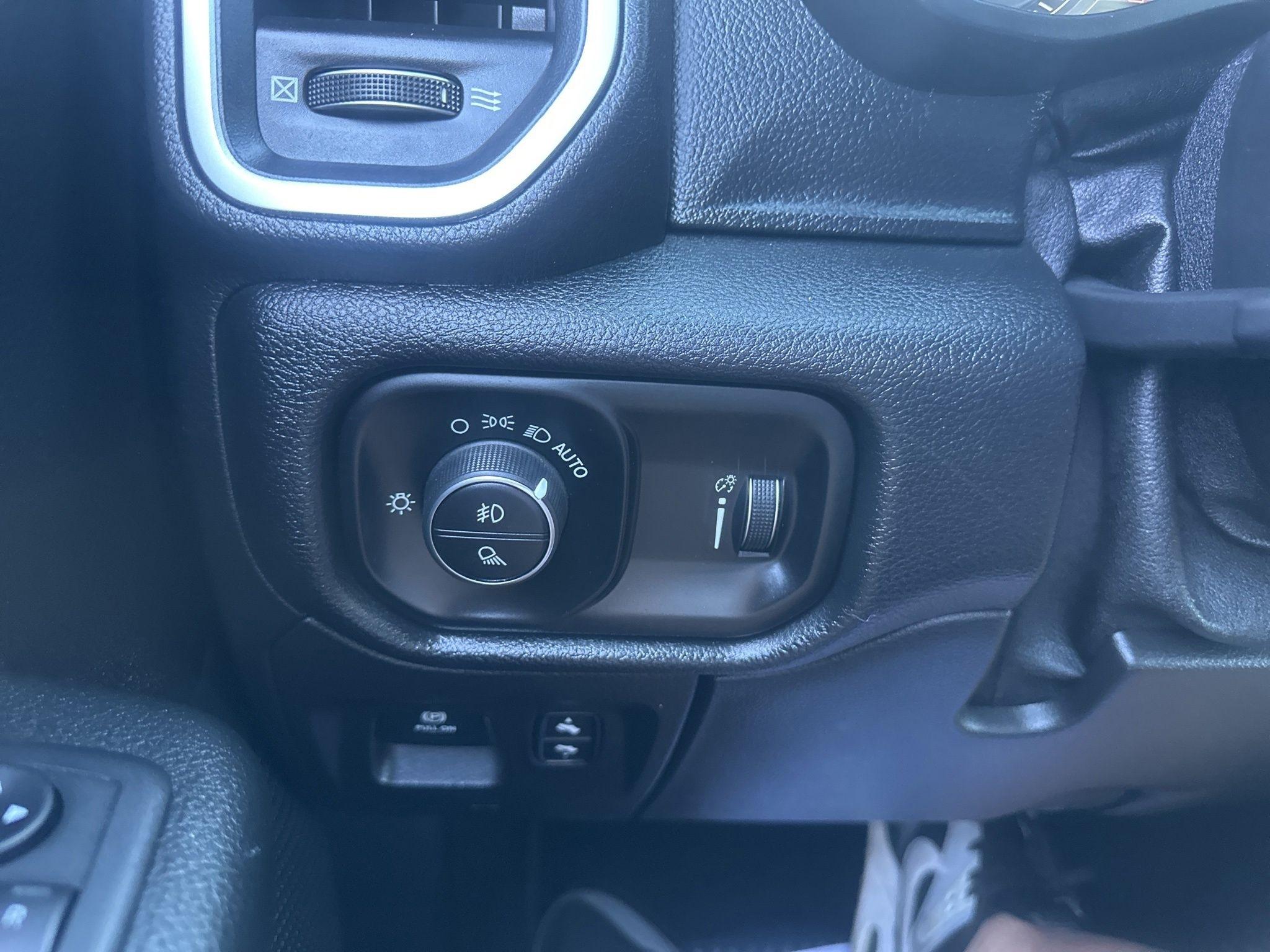 RAM 1500  2020