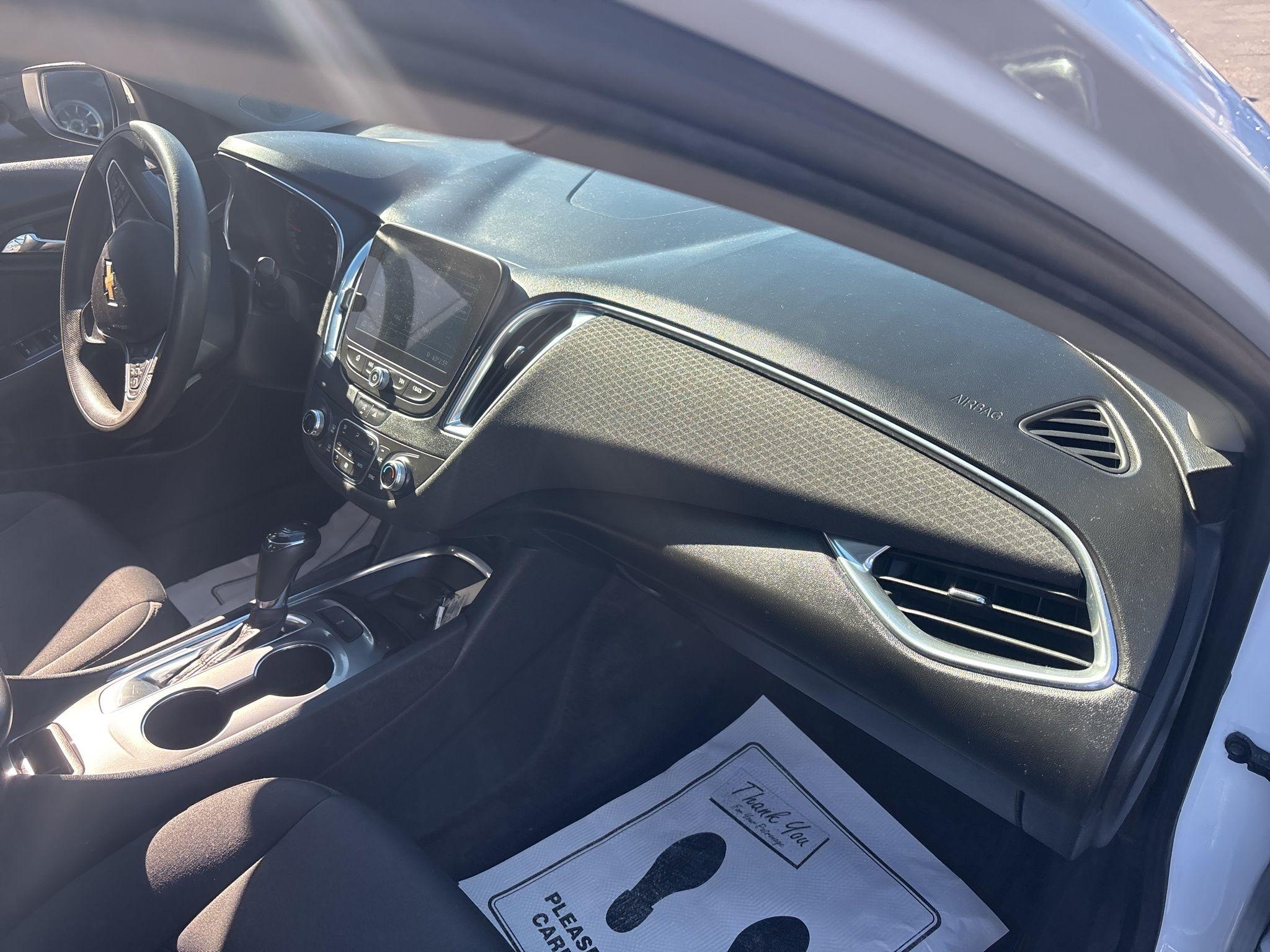 Chevrolet Malibu  2020