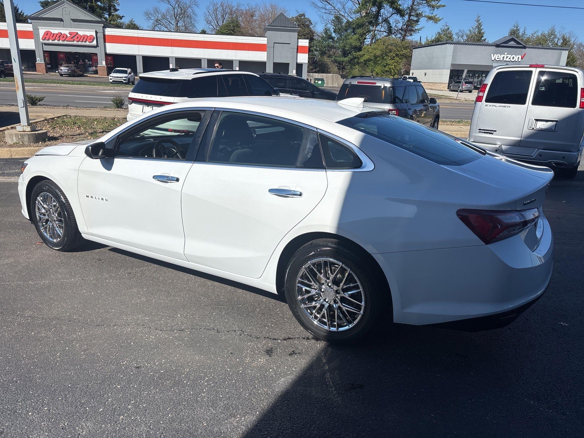 Chevrolet Malibu  2020