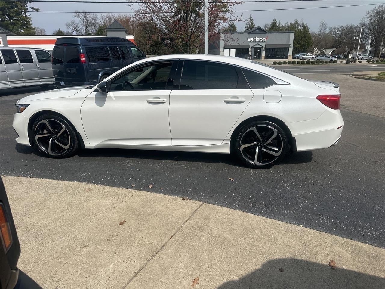 Honda Accord  2022