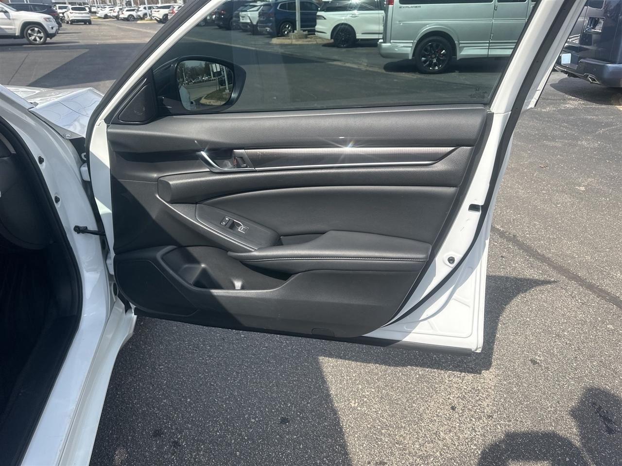 Honda Accord  2022