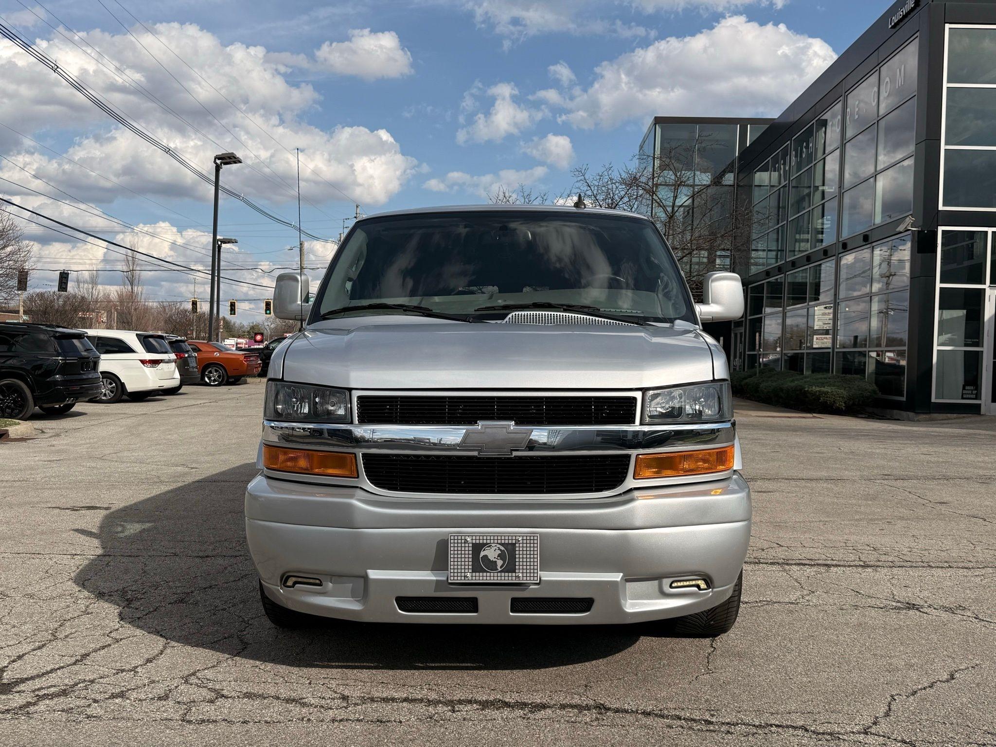 Chevrolet Express  2023