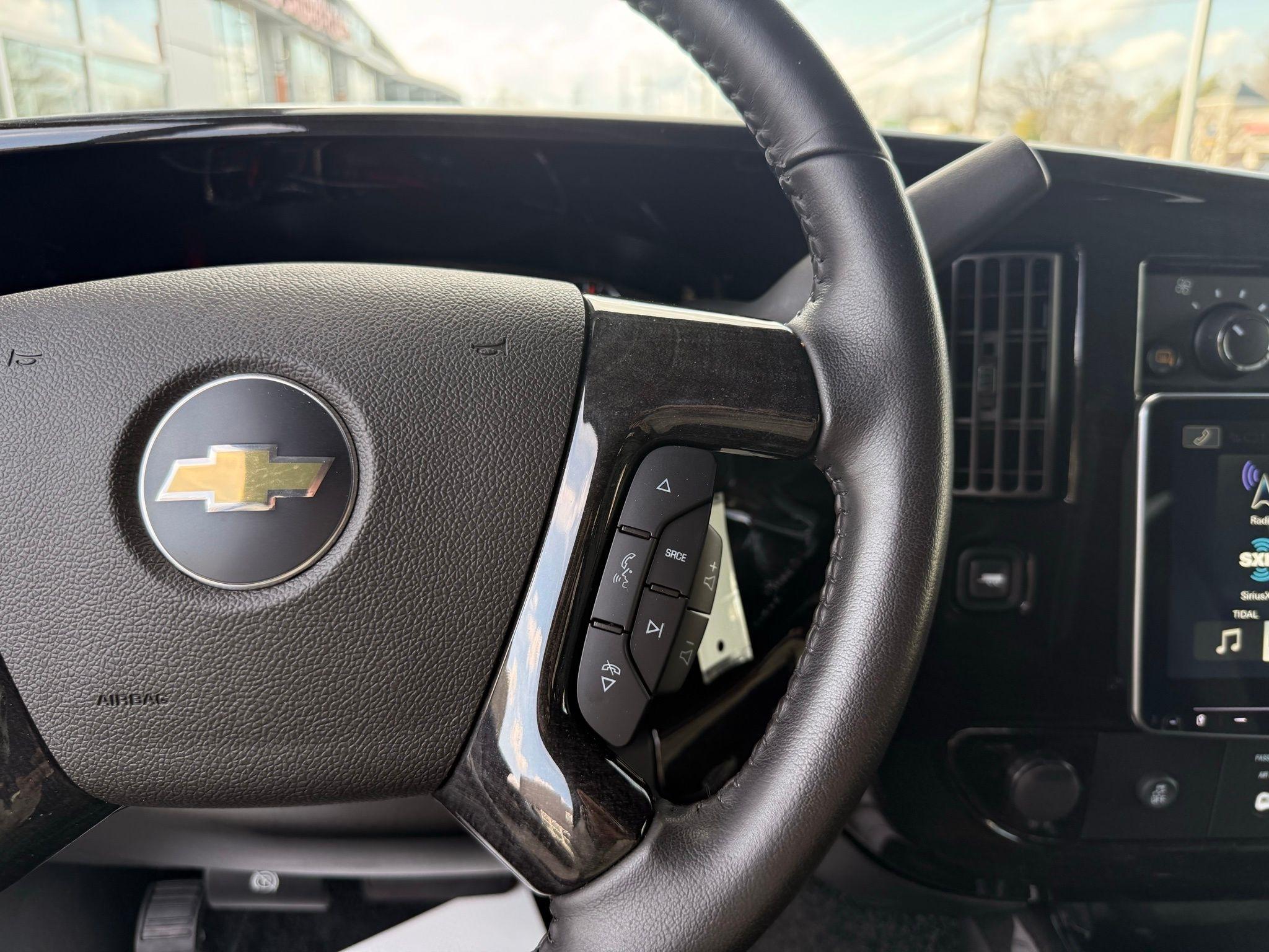 Chevrolet Express  2023