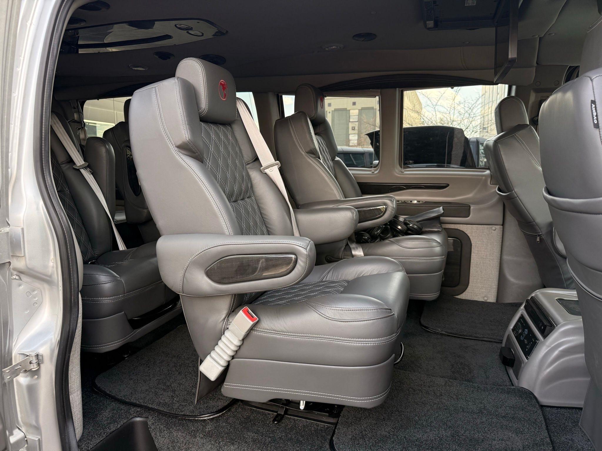 Chevrolet Express  2023