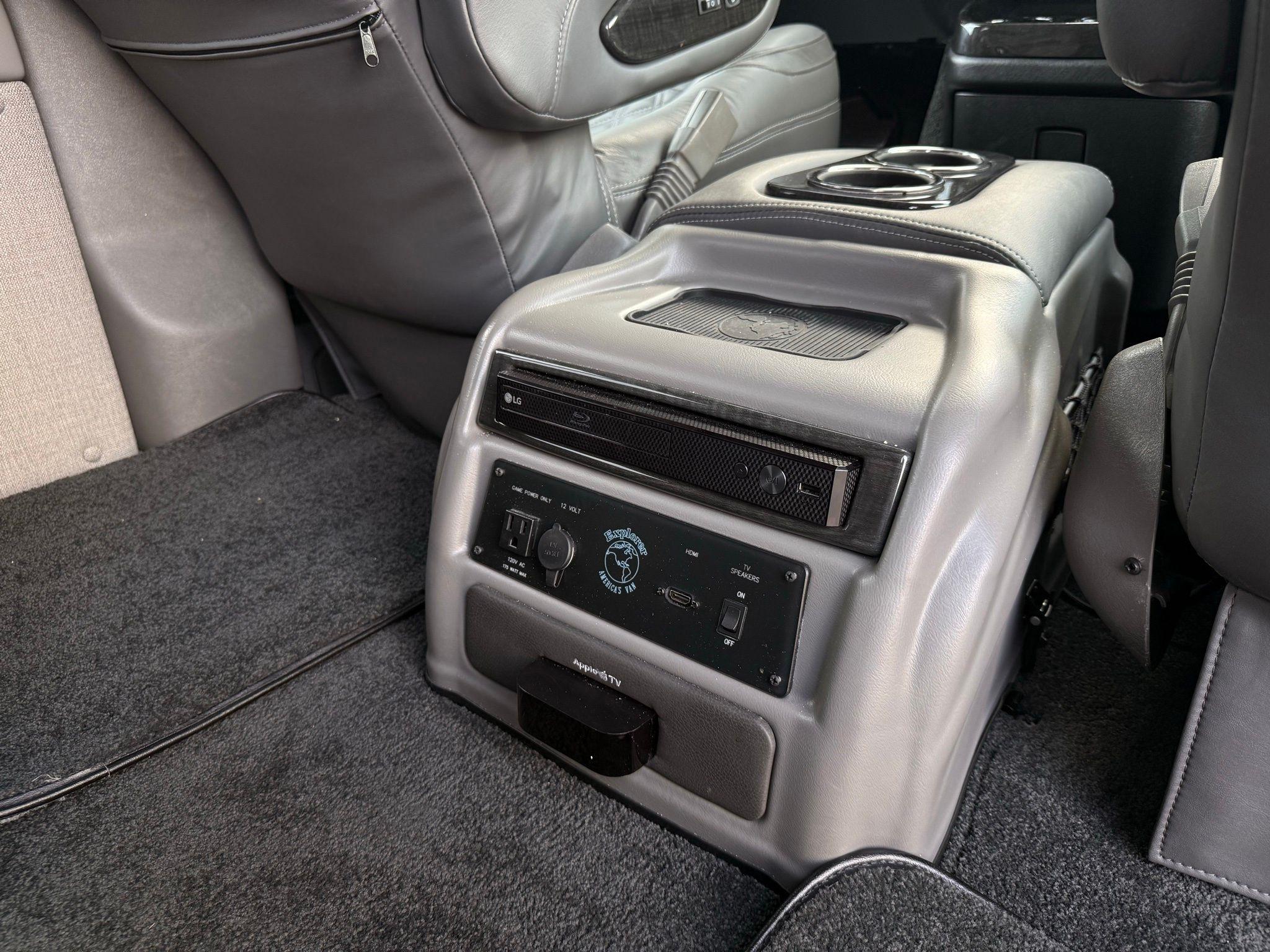 Chevrolet Express  2023