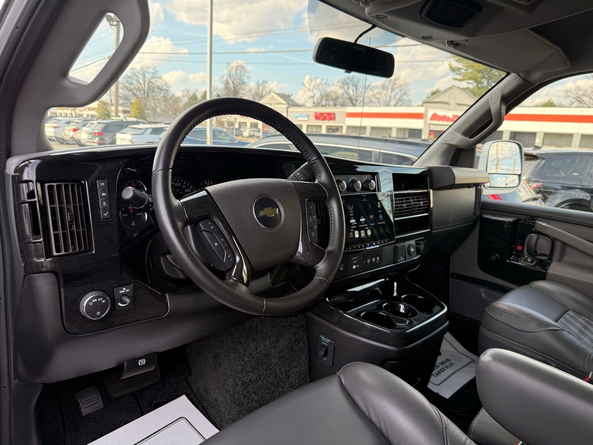 Chevrolet Express  2023