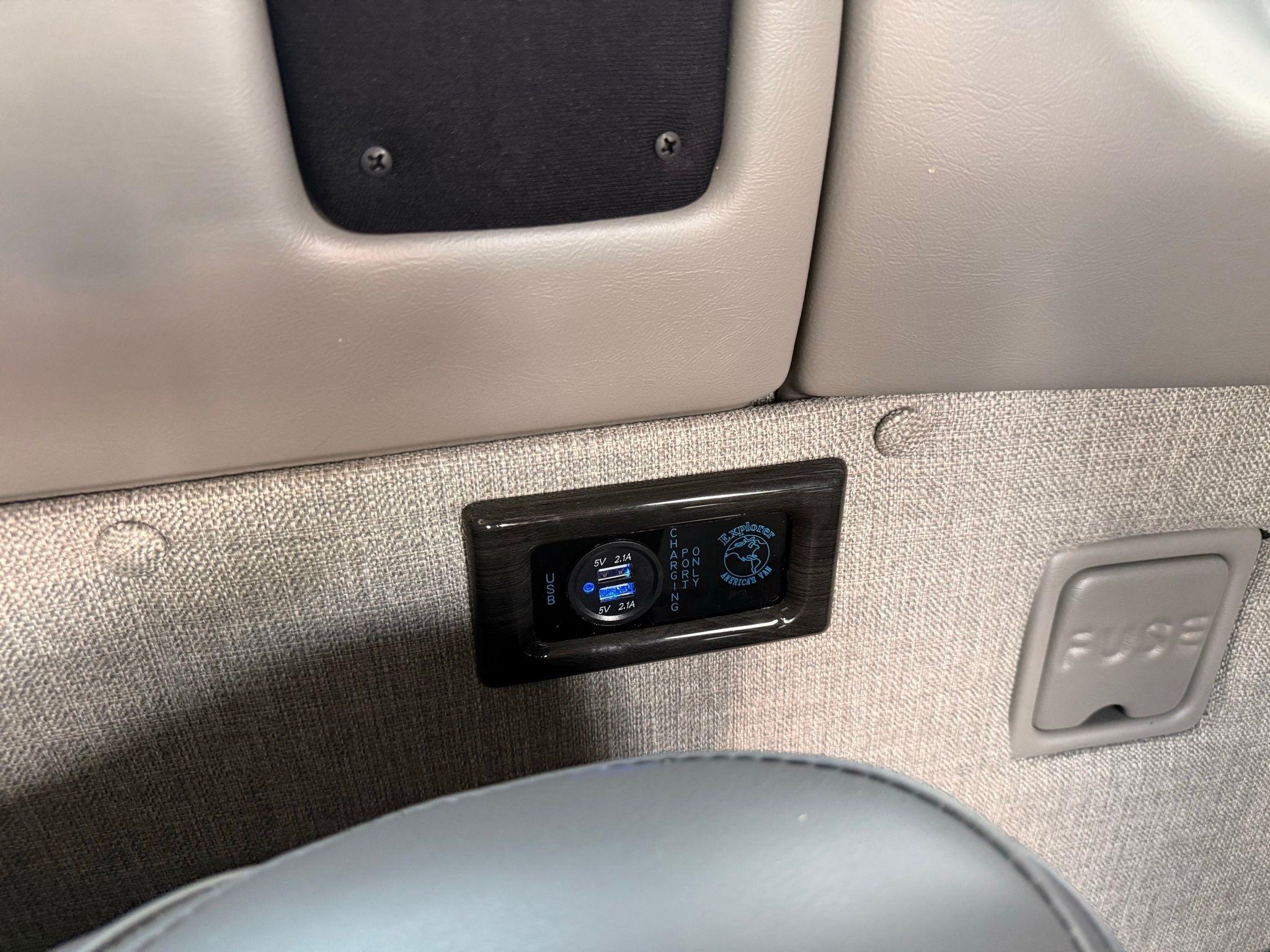 Chevrolet Express  2023