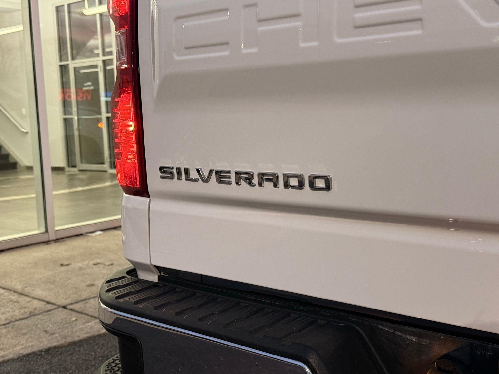Chevrolet Silverado 1500  2024