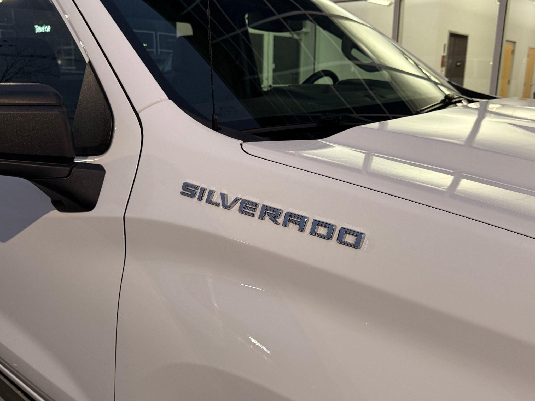 Chevrolet Silverado 1500  2024