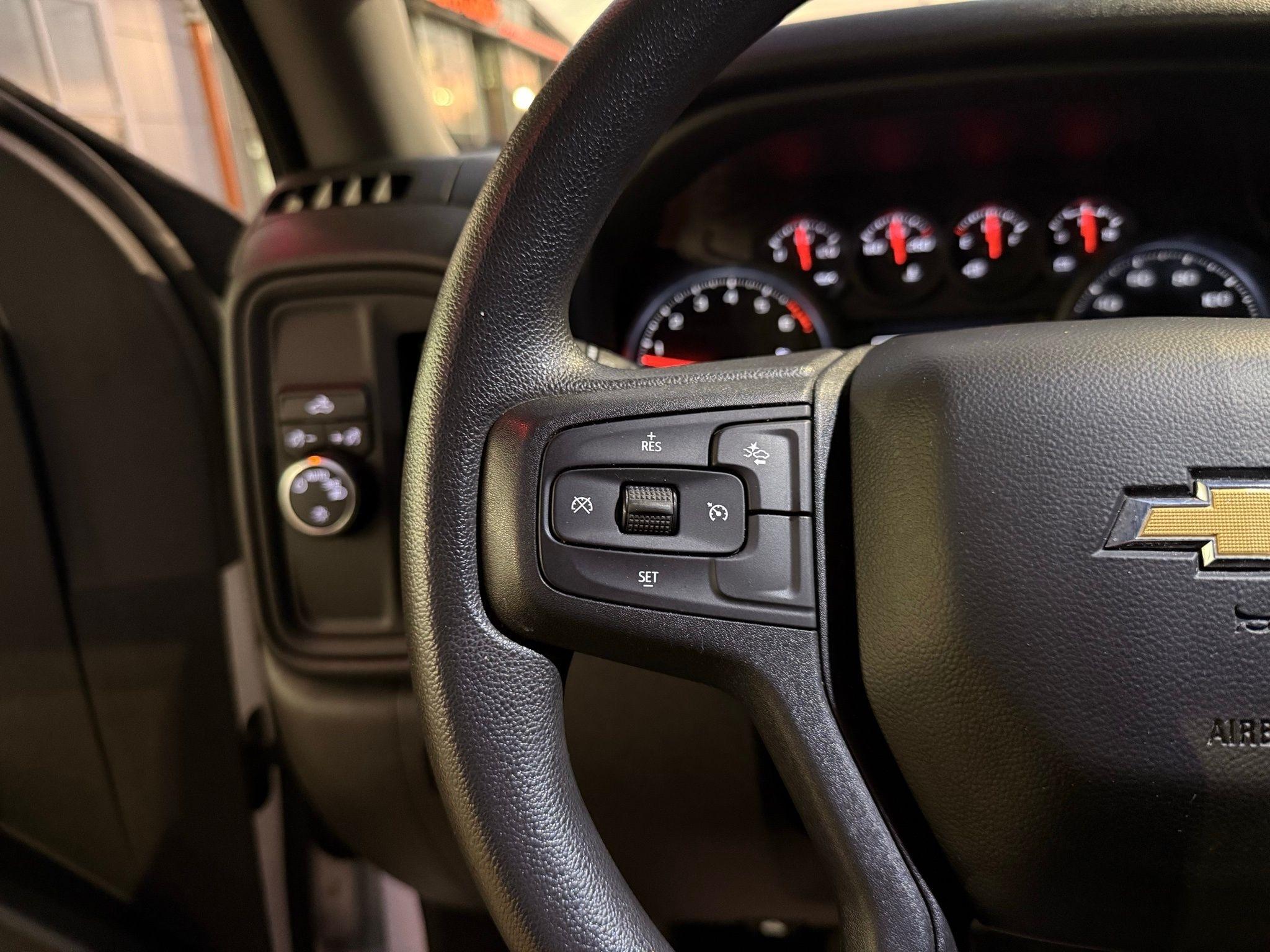 Chevrolet Silverado 1500  2024