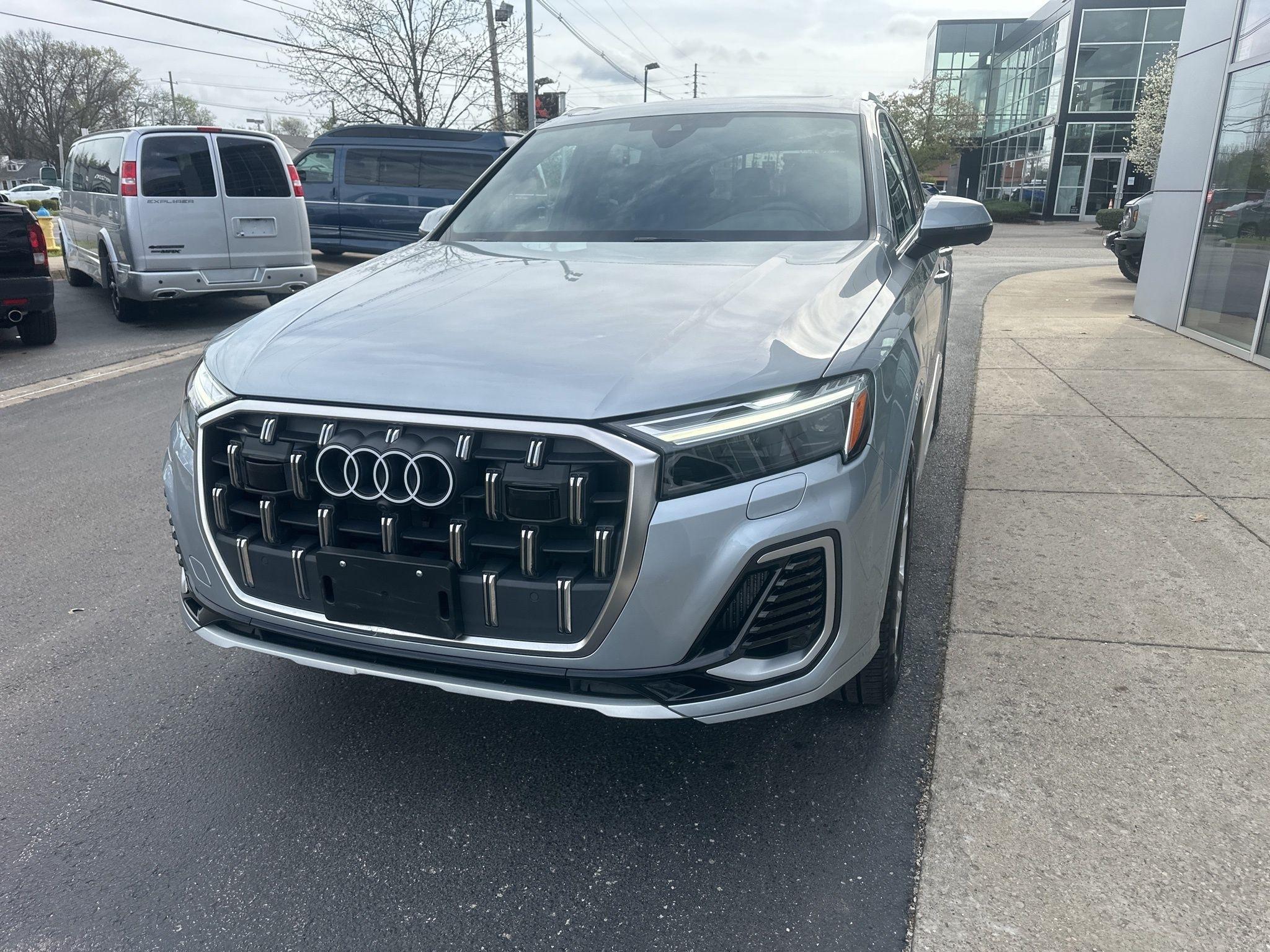 Audi Q7  2025