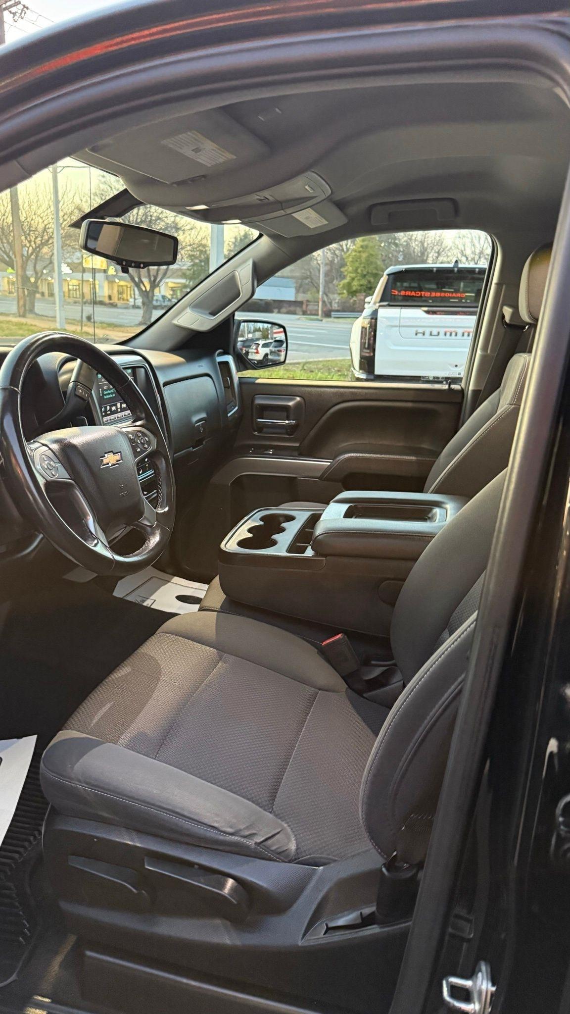 Chevrolet Silverado 1500  2018