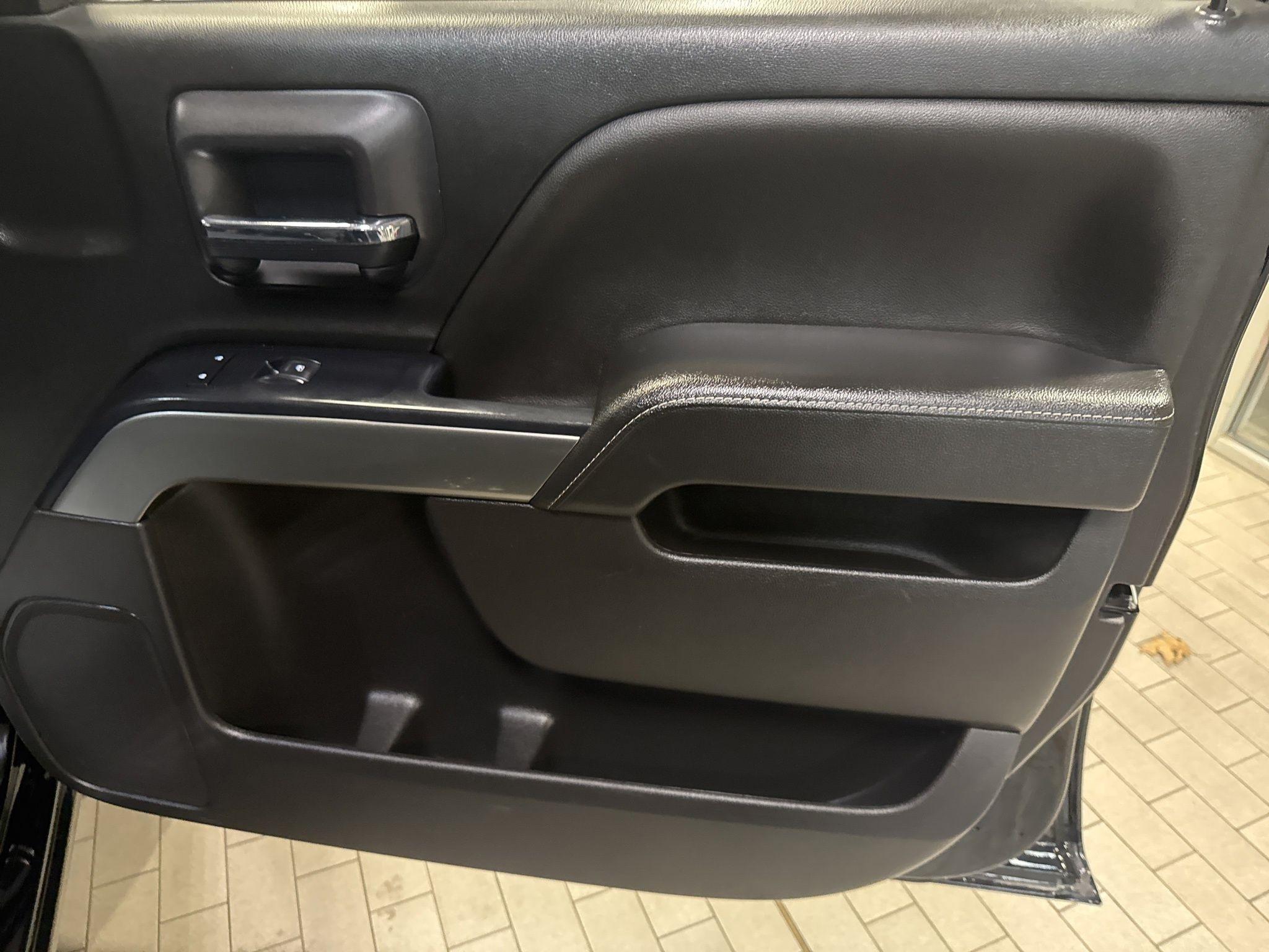 Chevrolet Silverado 1500  2018