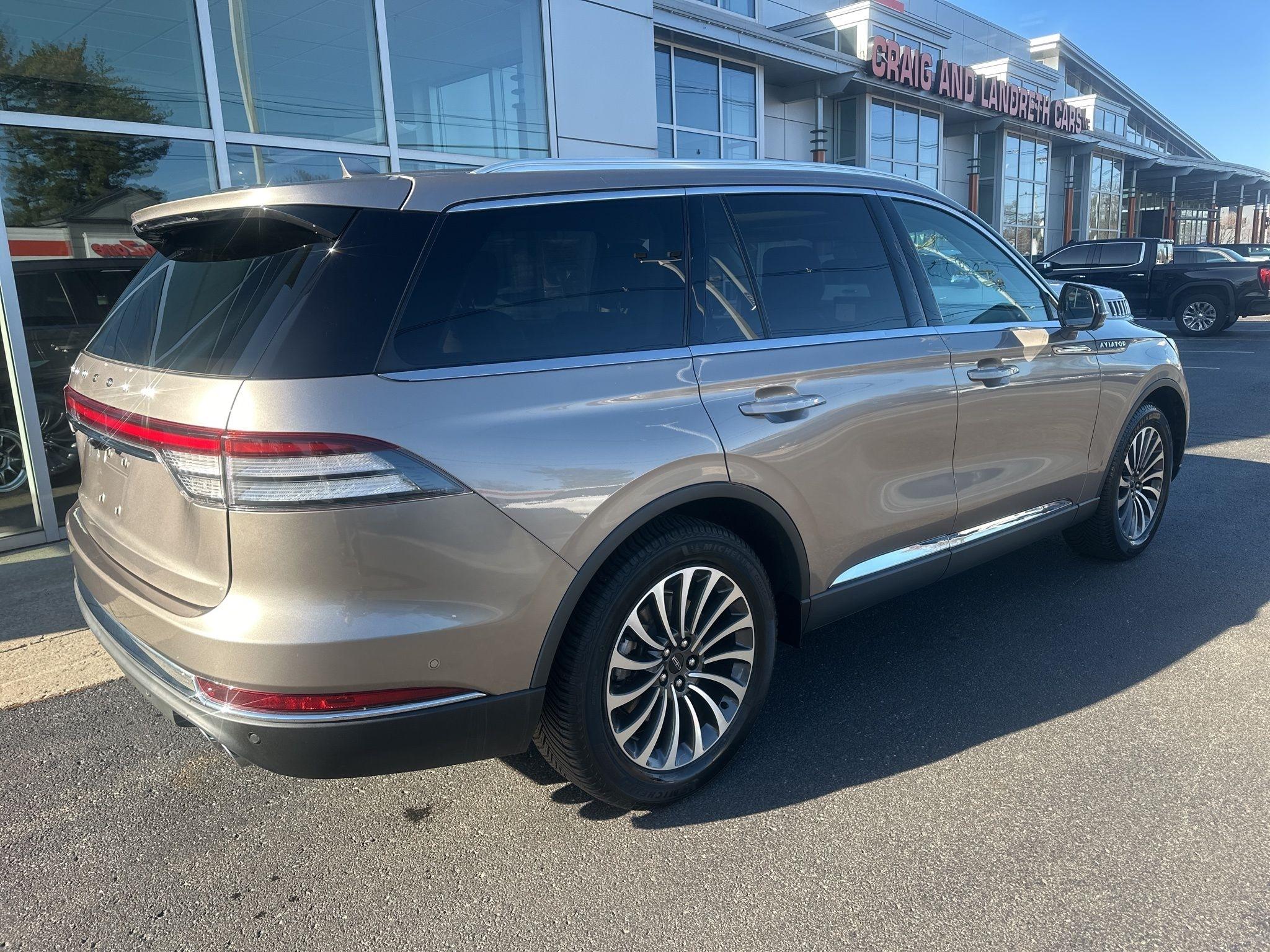 Lincoln Aviator  2020