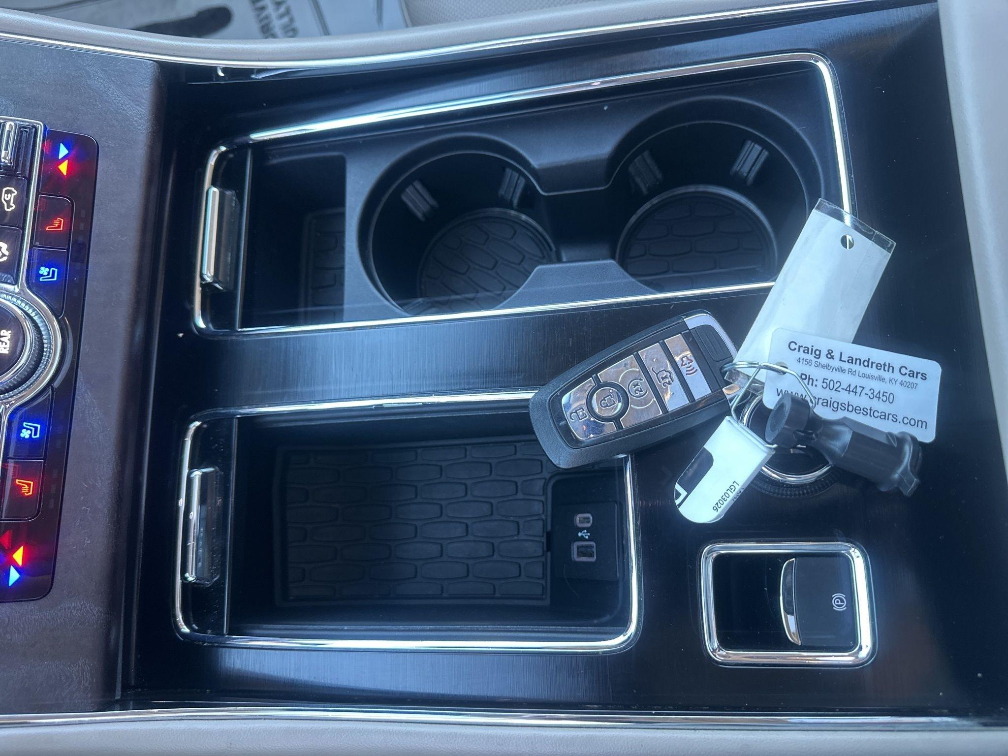 Lincoln Aviator  2020