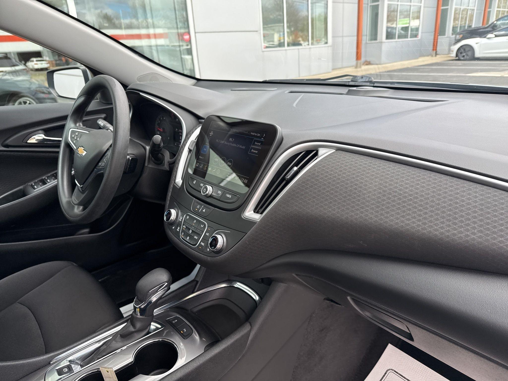 Chevrolet Malibu  2024