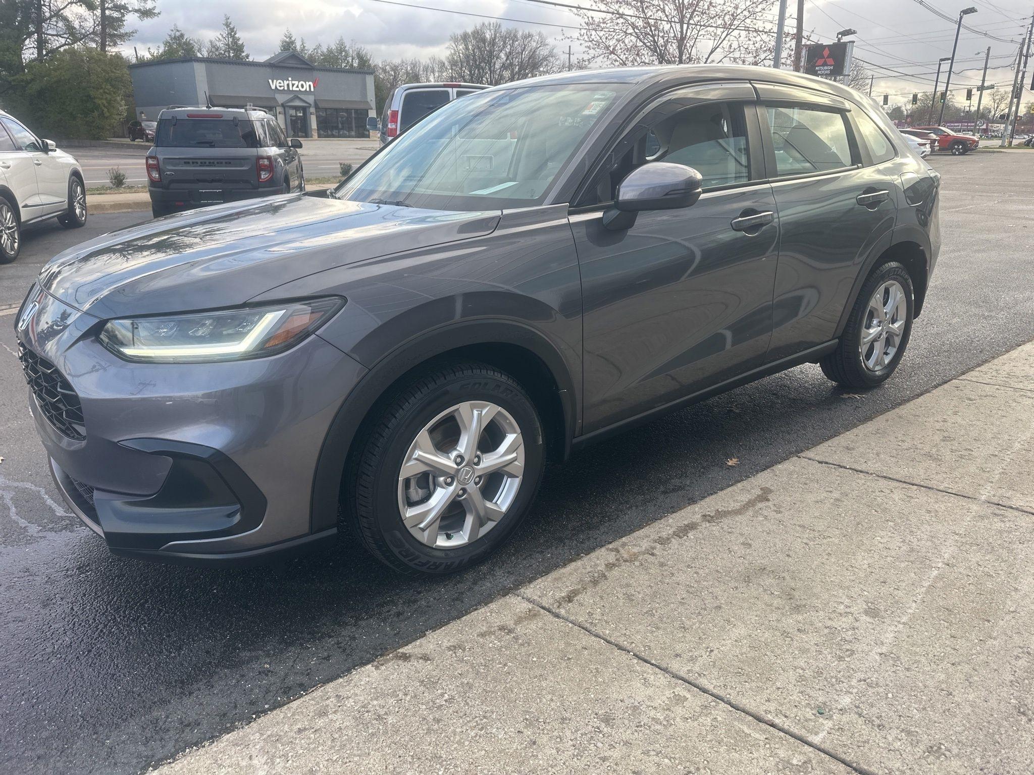 Honda HR-V  2023