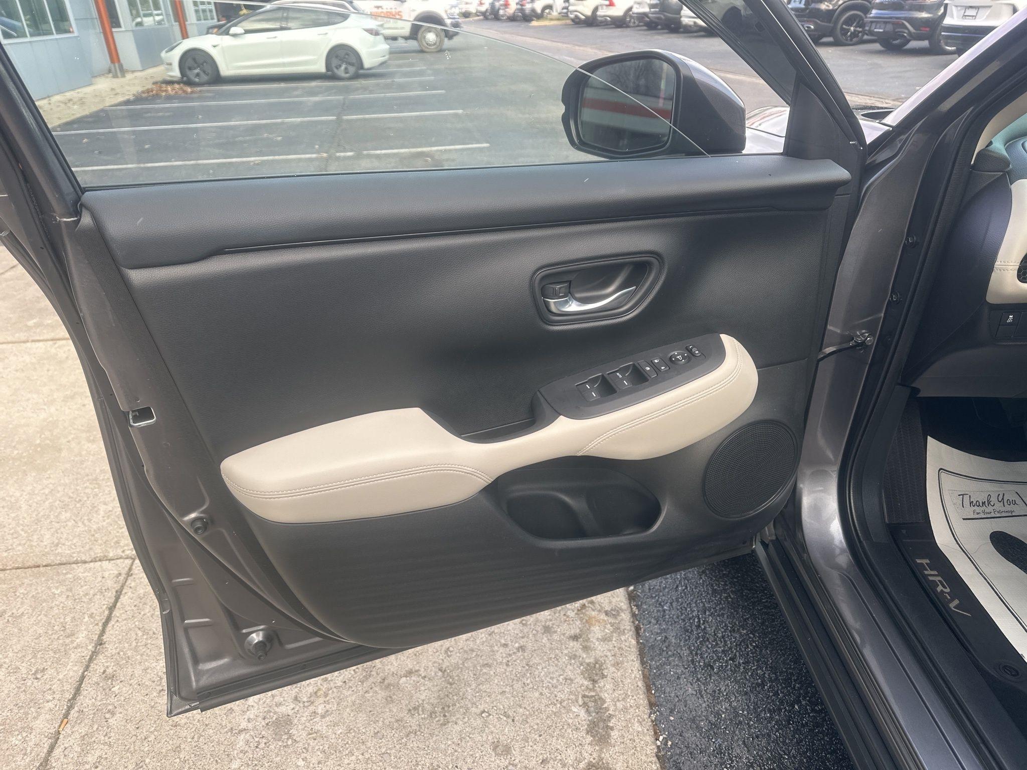 Honda HR-V  2023