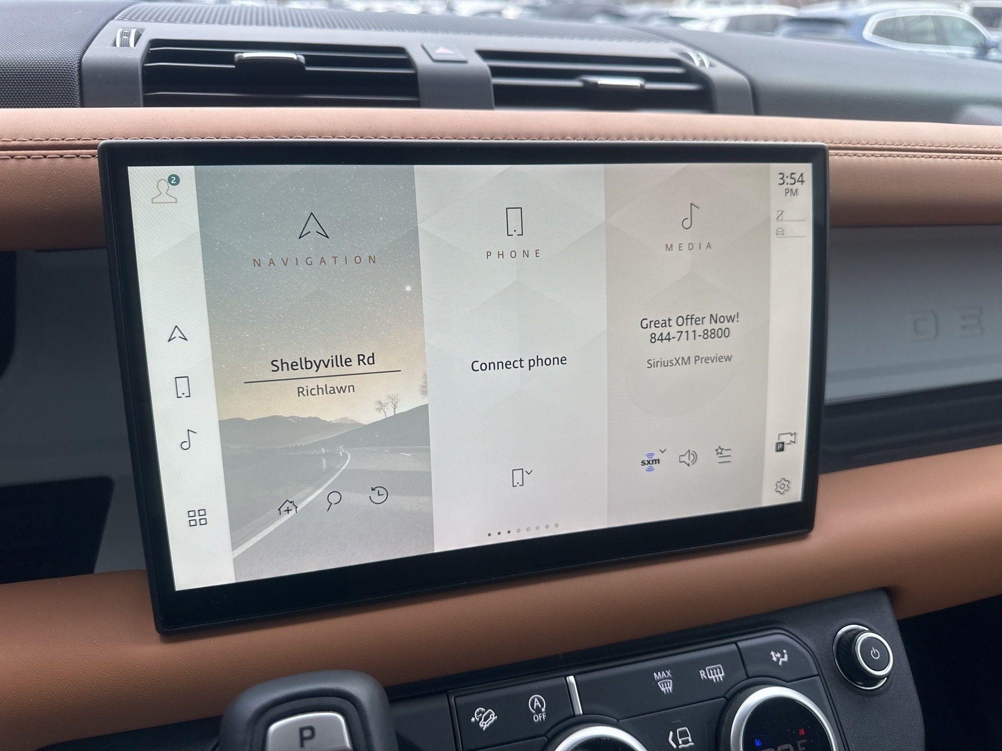 Land Rover Defender  2024