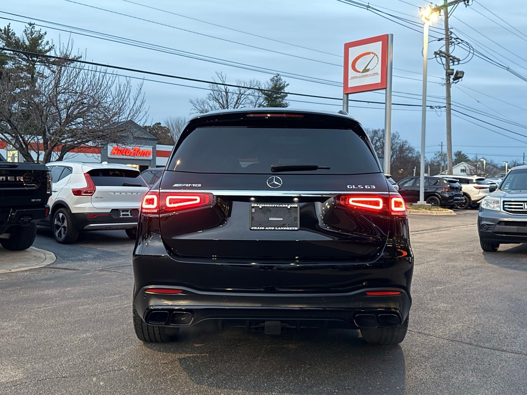 Mercedes-Benz GLS  2021