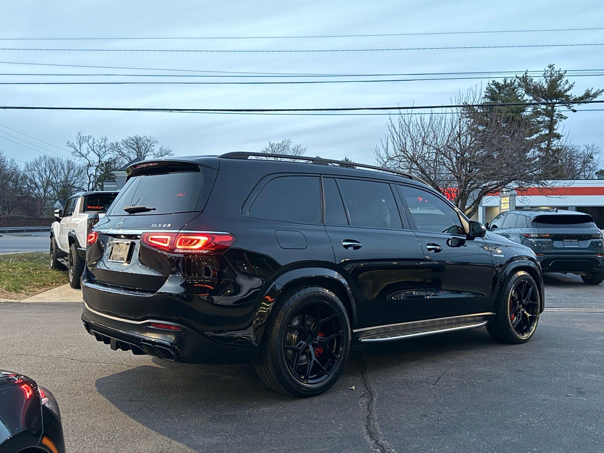 Mercedes-Benz GLS  2021
