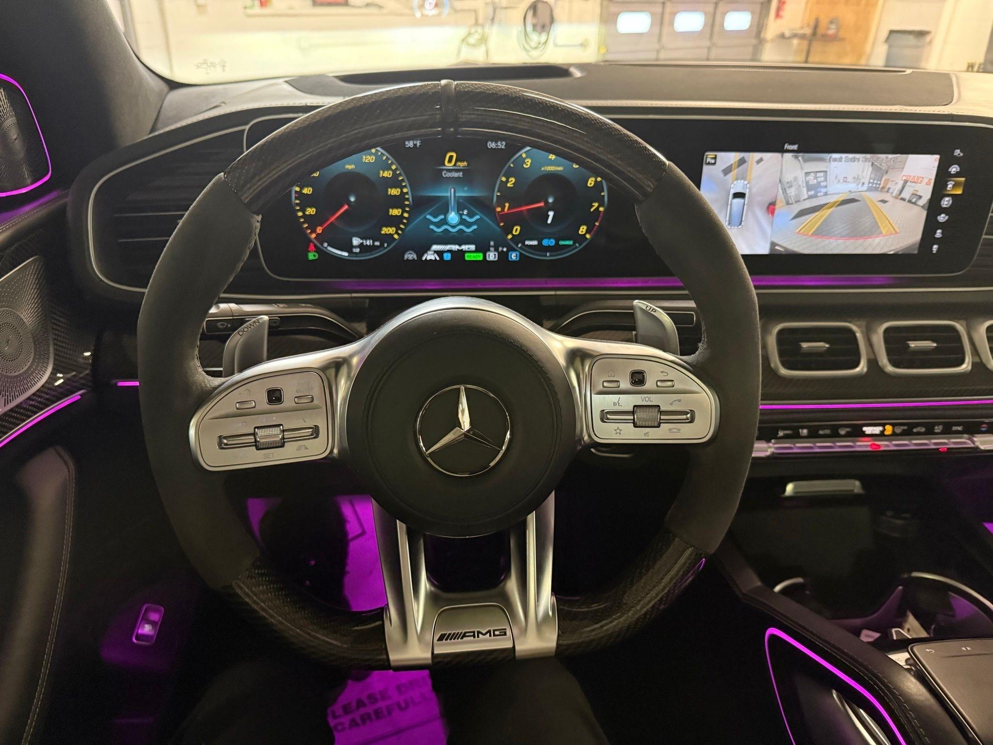 Mercedes-Benz GLS  2021