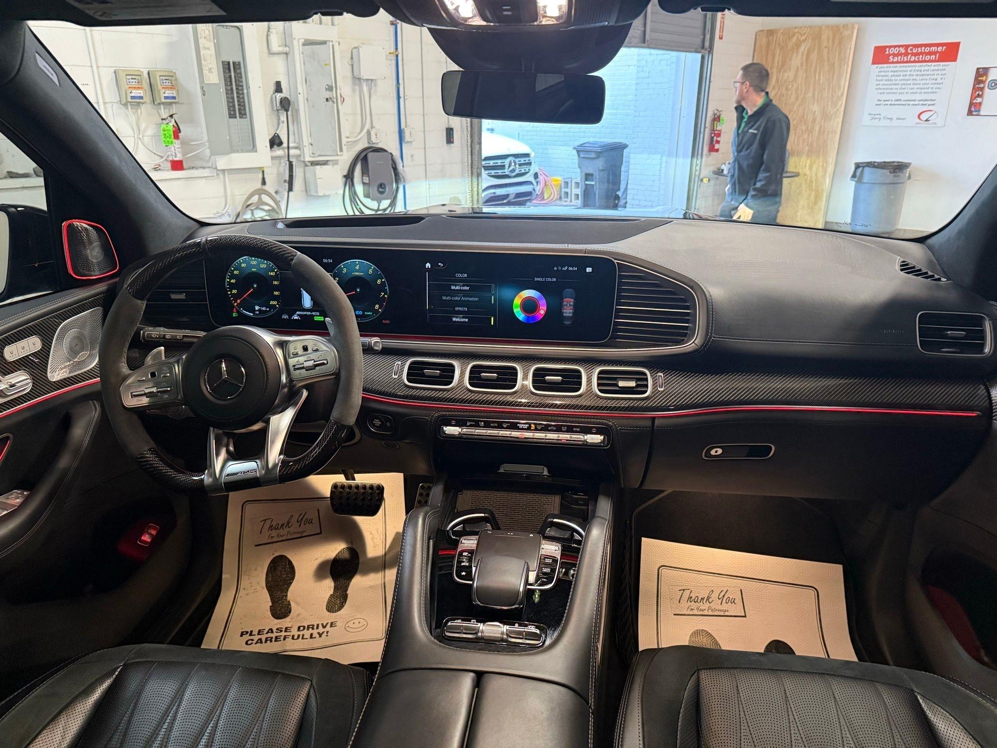 Mercedes-Benz GLS  2021