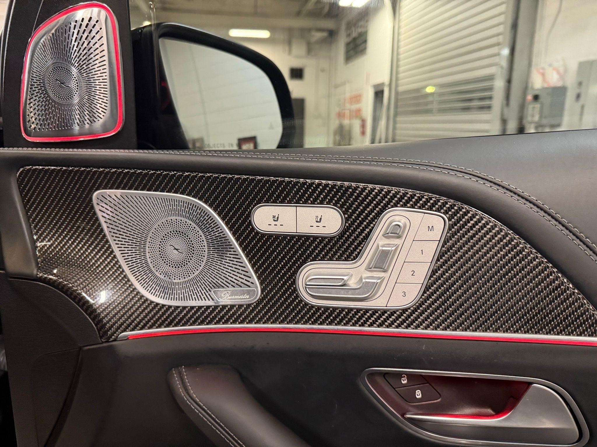 Mercedes-Benz GLS  2021