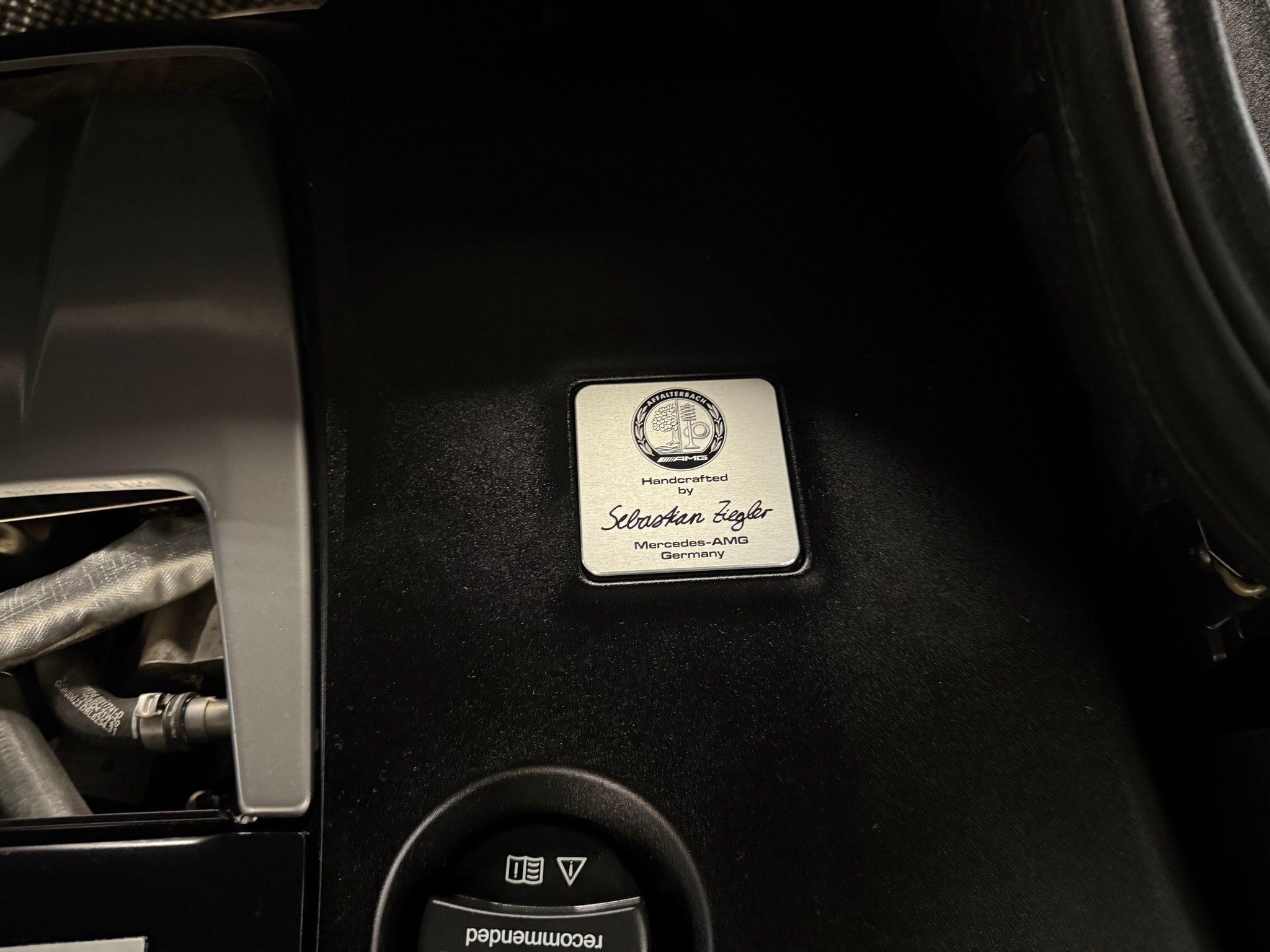 Mercedes-Benz GLS  2021