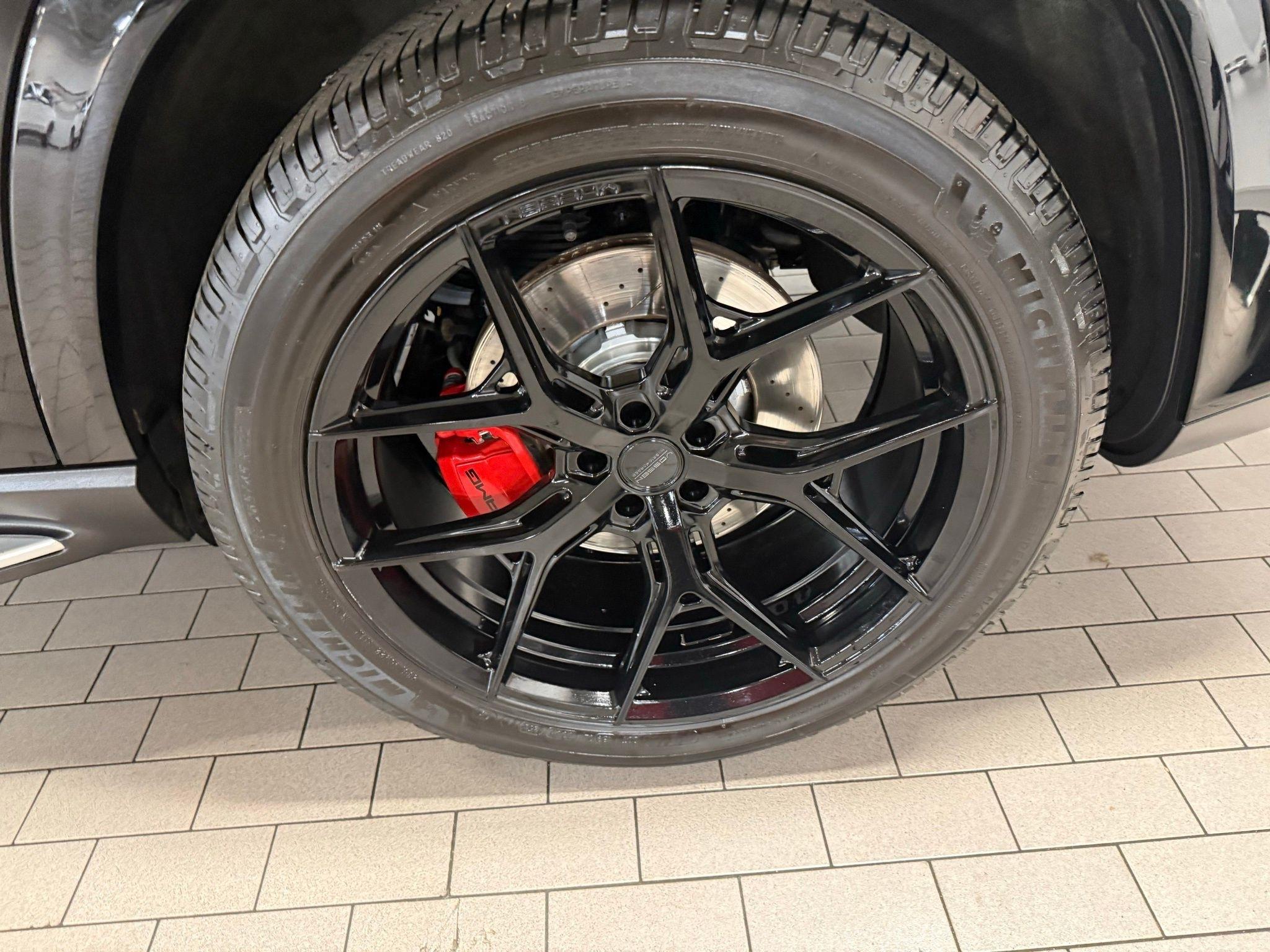 Mercedes-Benz GLS  2021