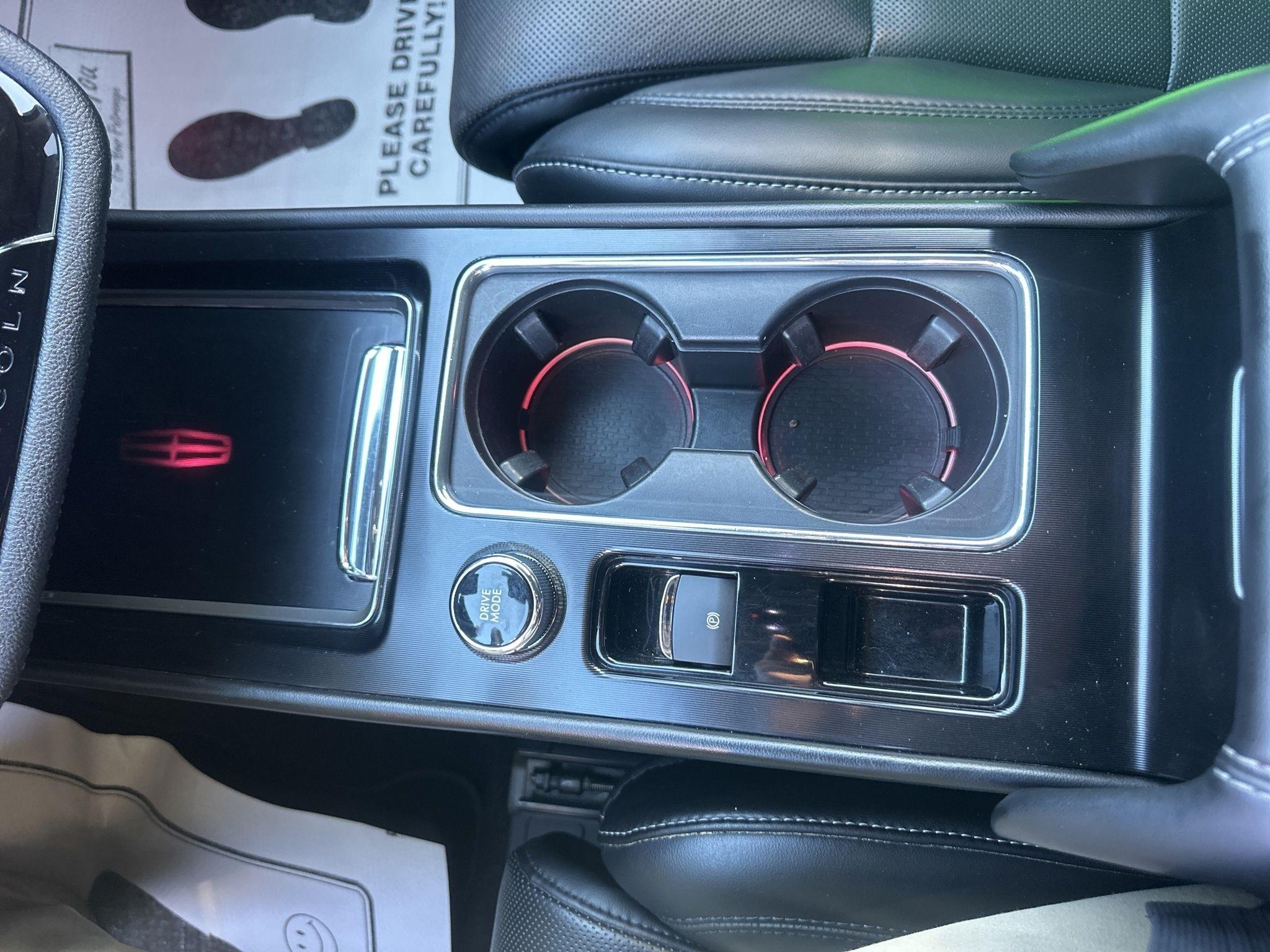 Lincoln Corsair  2020