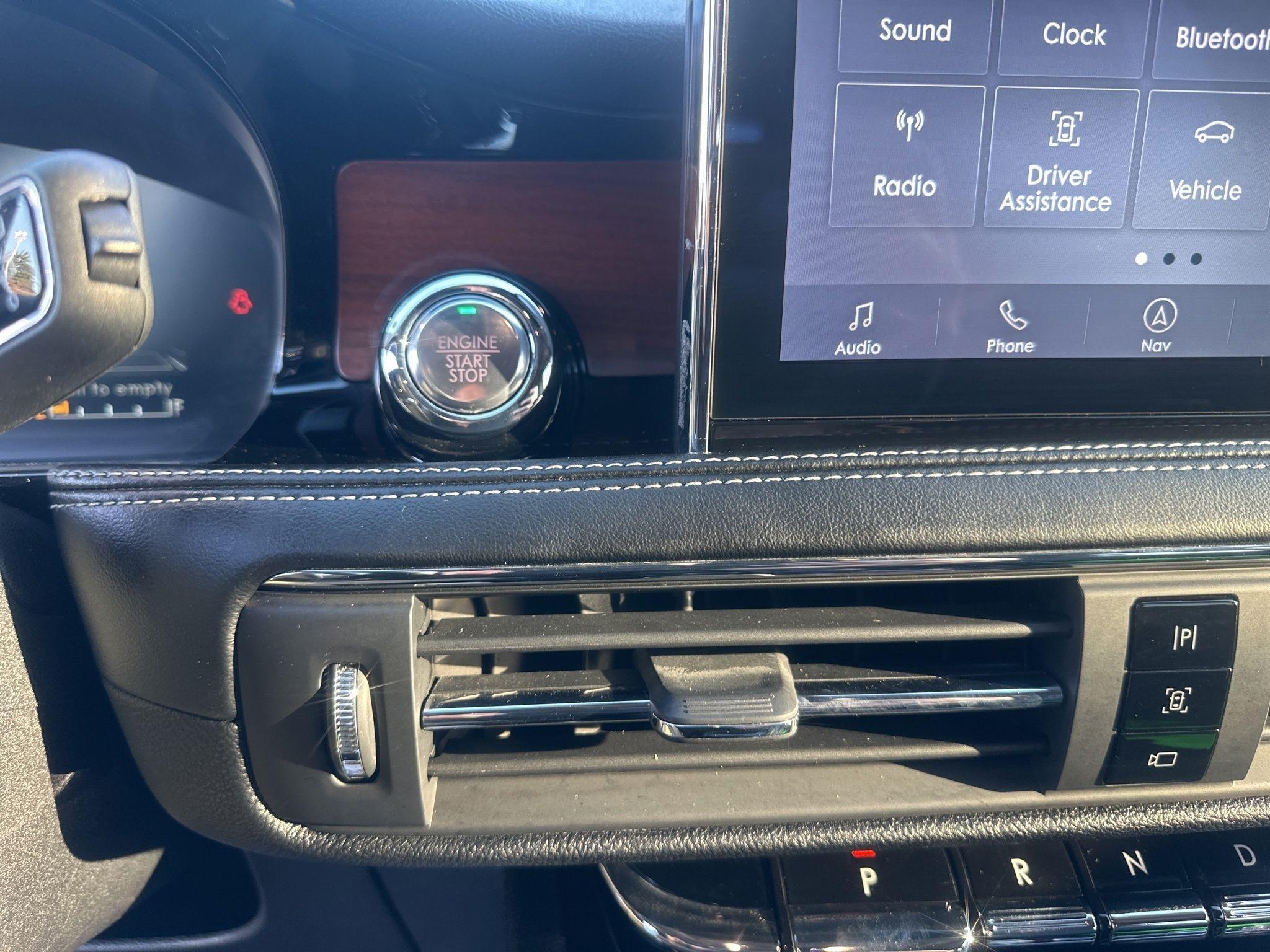 Lincoln Corsair  2020