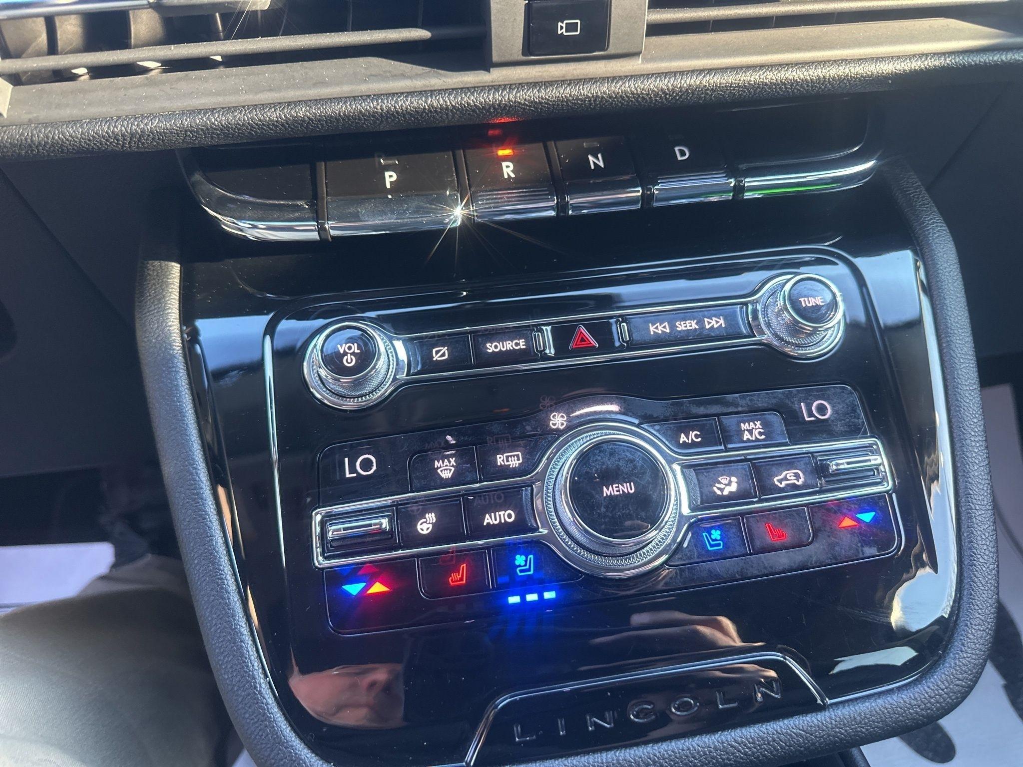 Lincoln Corsair  2020