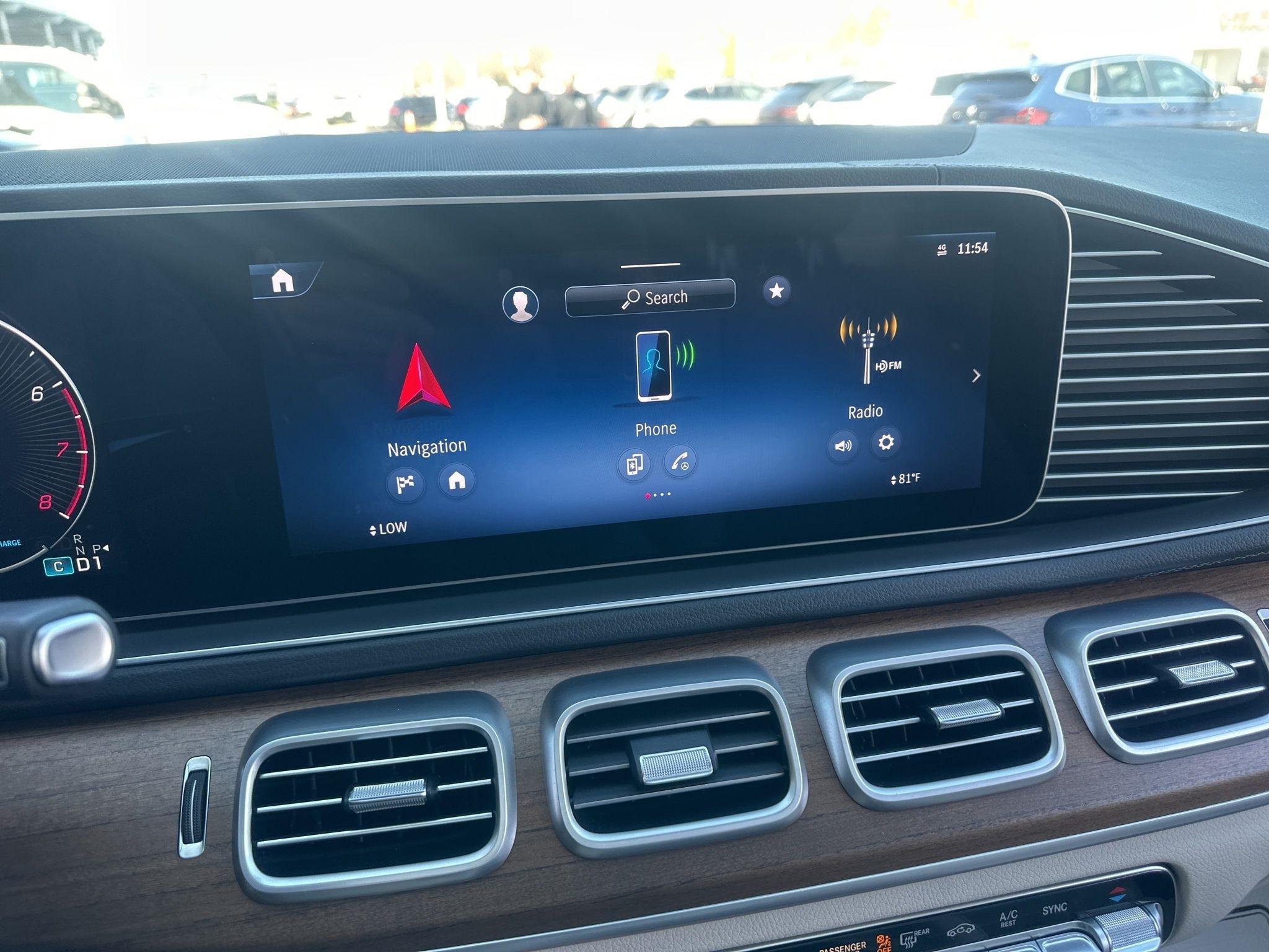 Mercedes-Benz GLS  2024