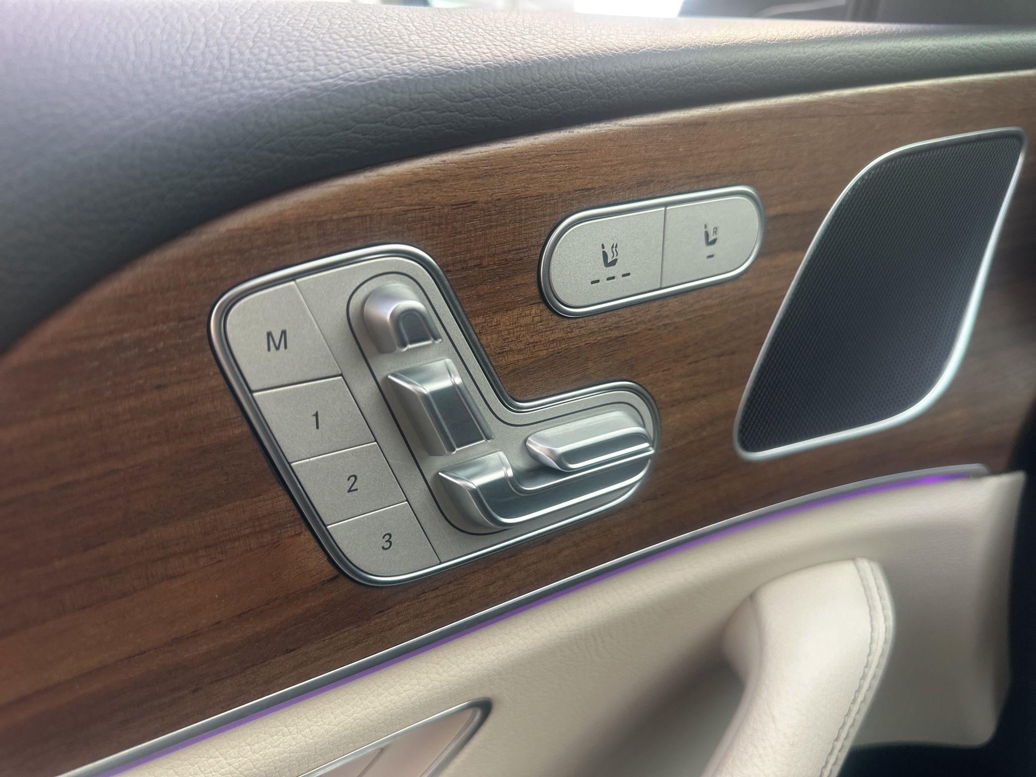 Mercedes-Benz GLE  2025