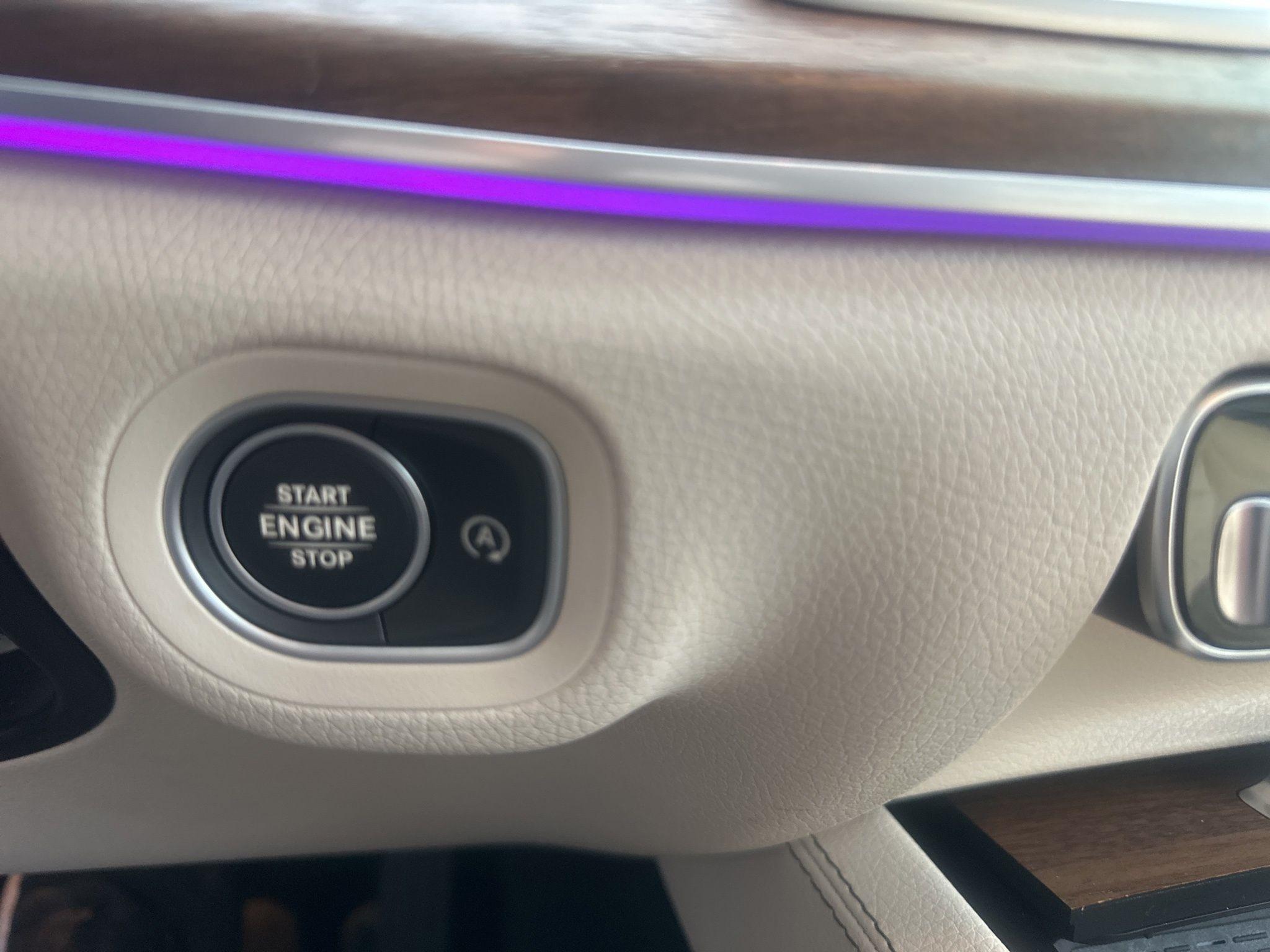 Mercedes-Benz GLE  2025