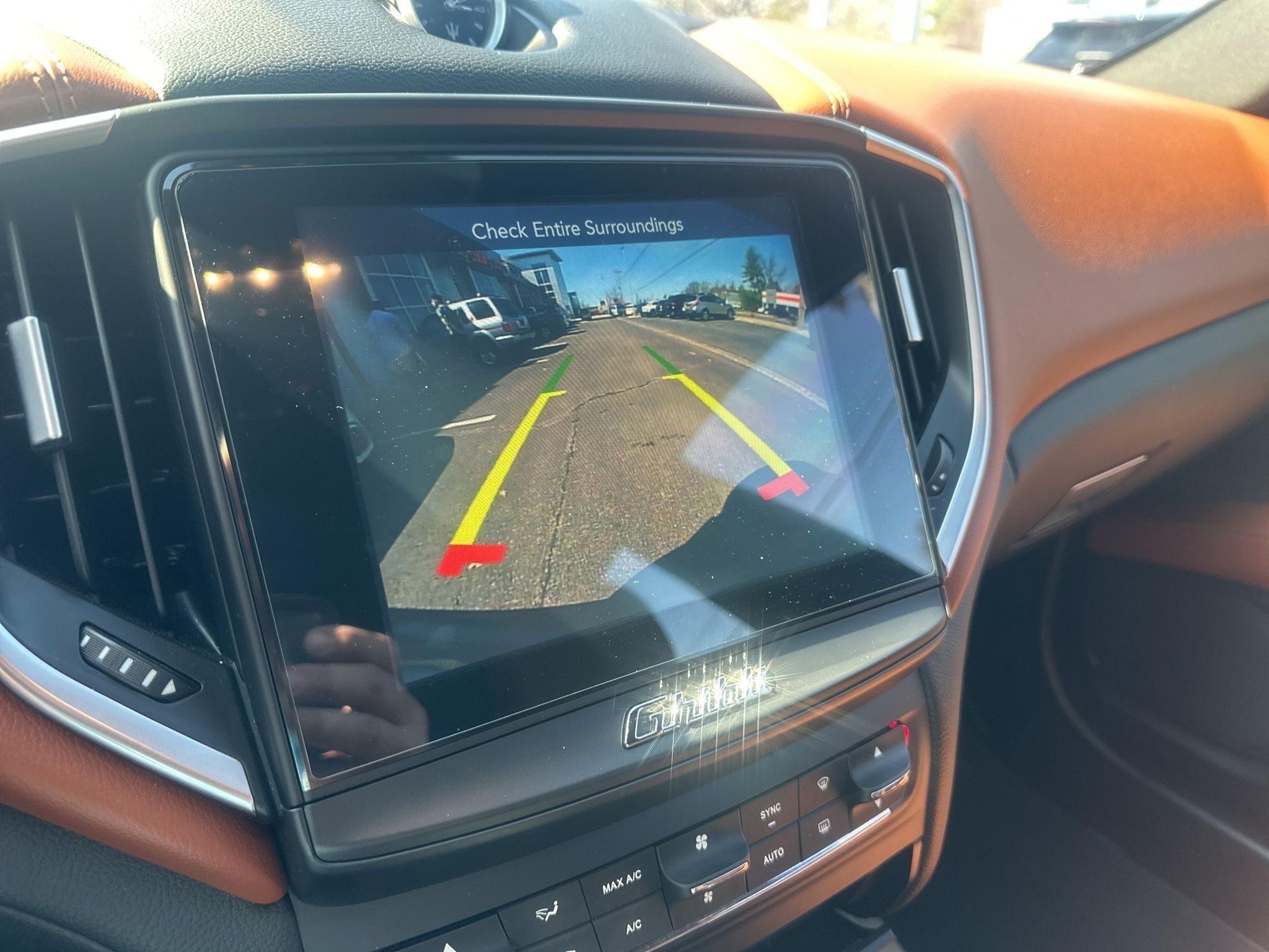 Maserati Ghibli  2017