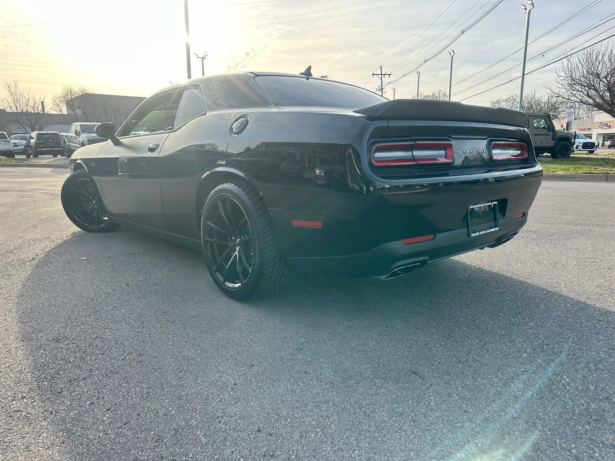 Dodge Challenger  2023