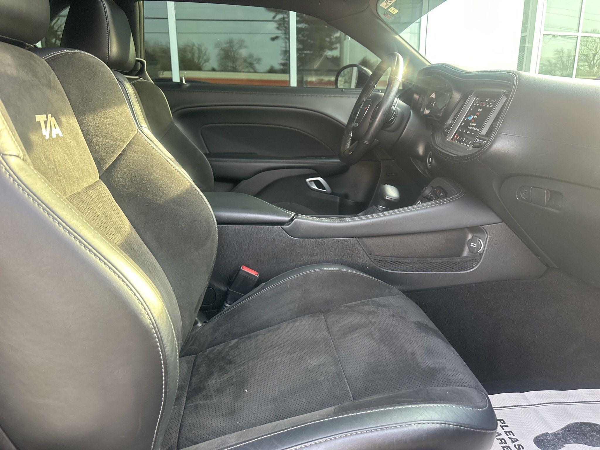 Dodge Challenger  2023