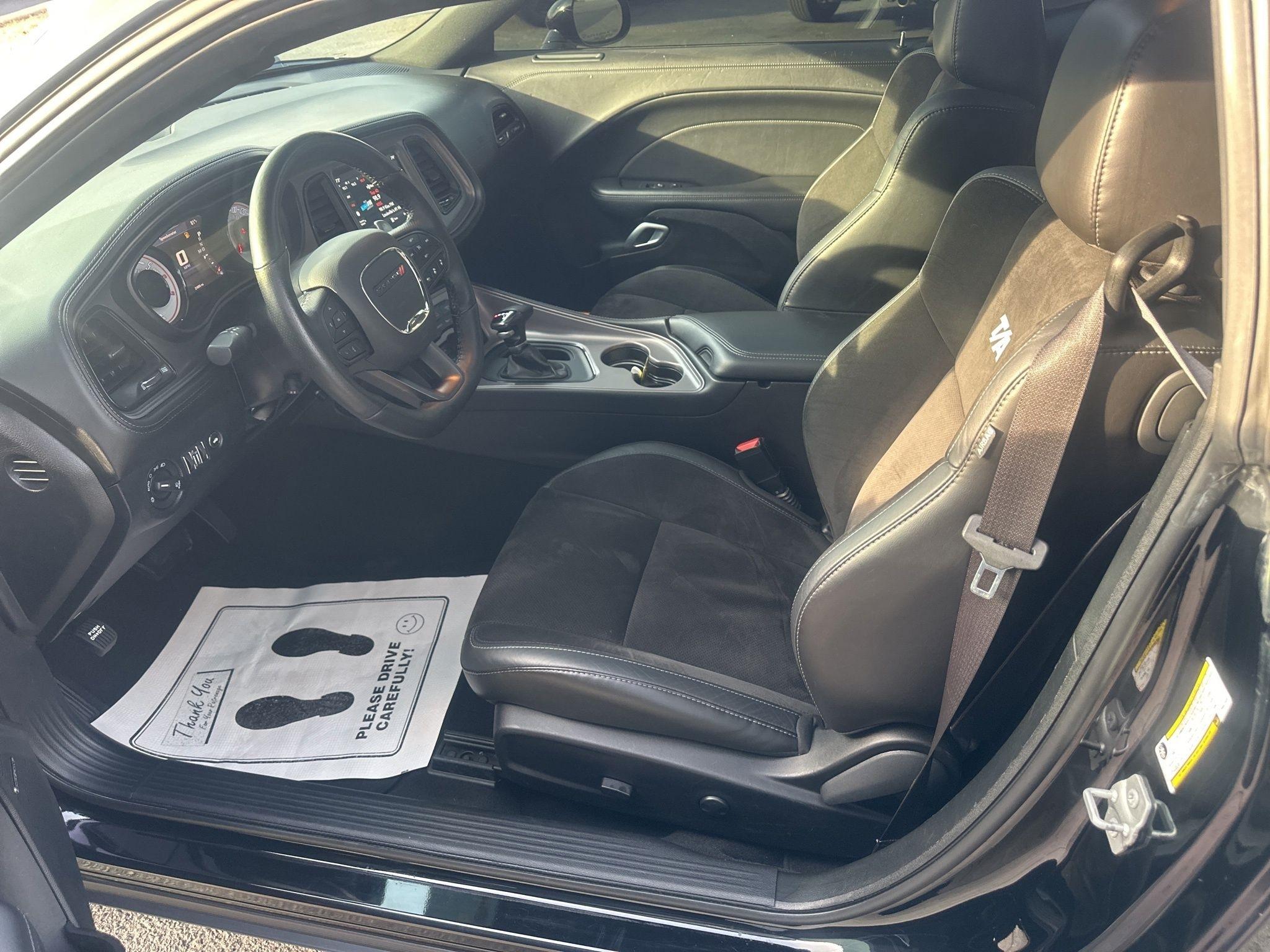 Dodge Challenger  2023