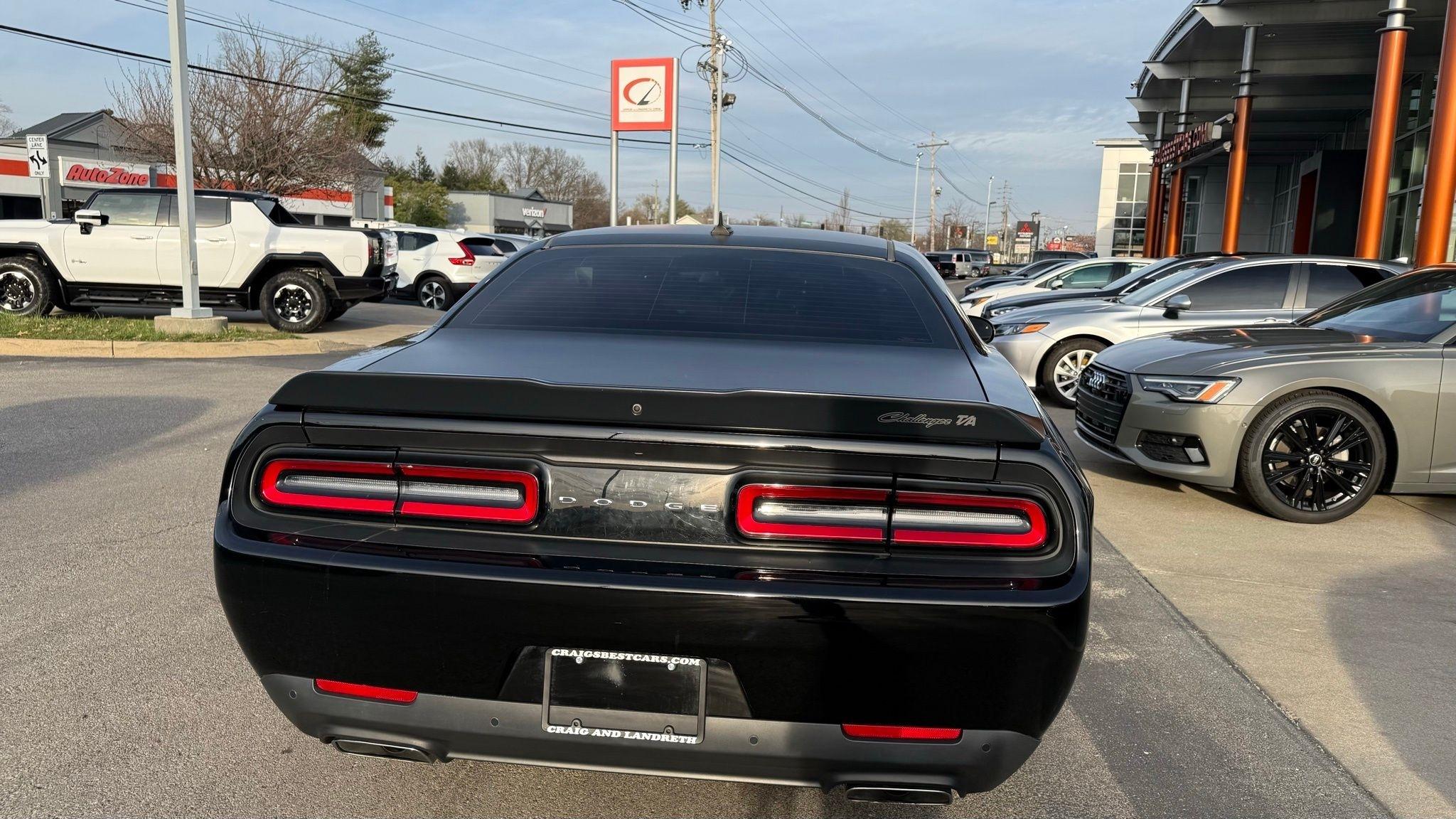 Dodge Challenger  2023