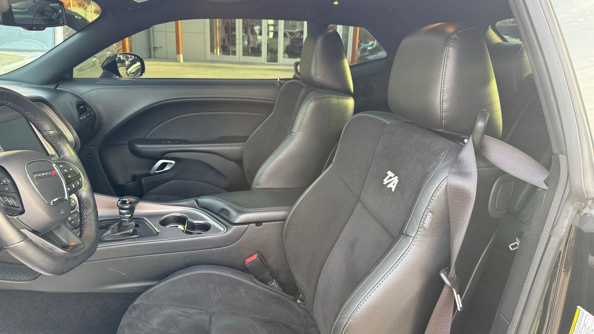 Dodge Challenger  2023