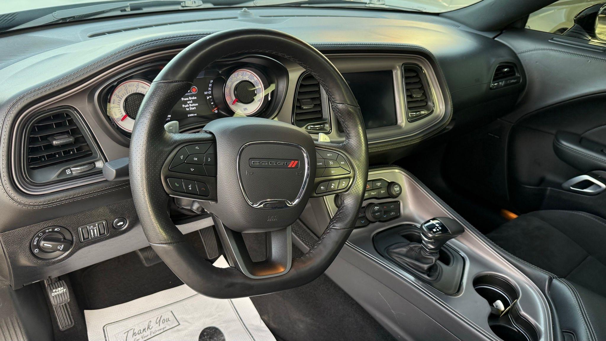 Dodge Challenger  2023