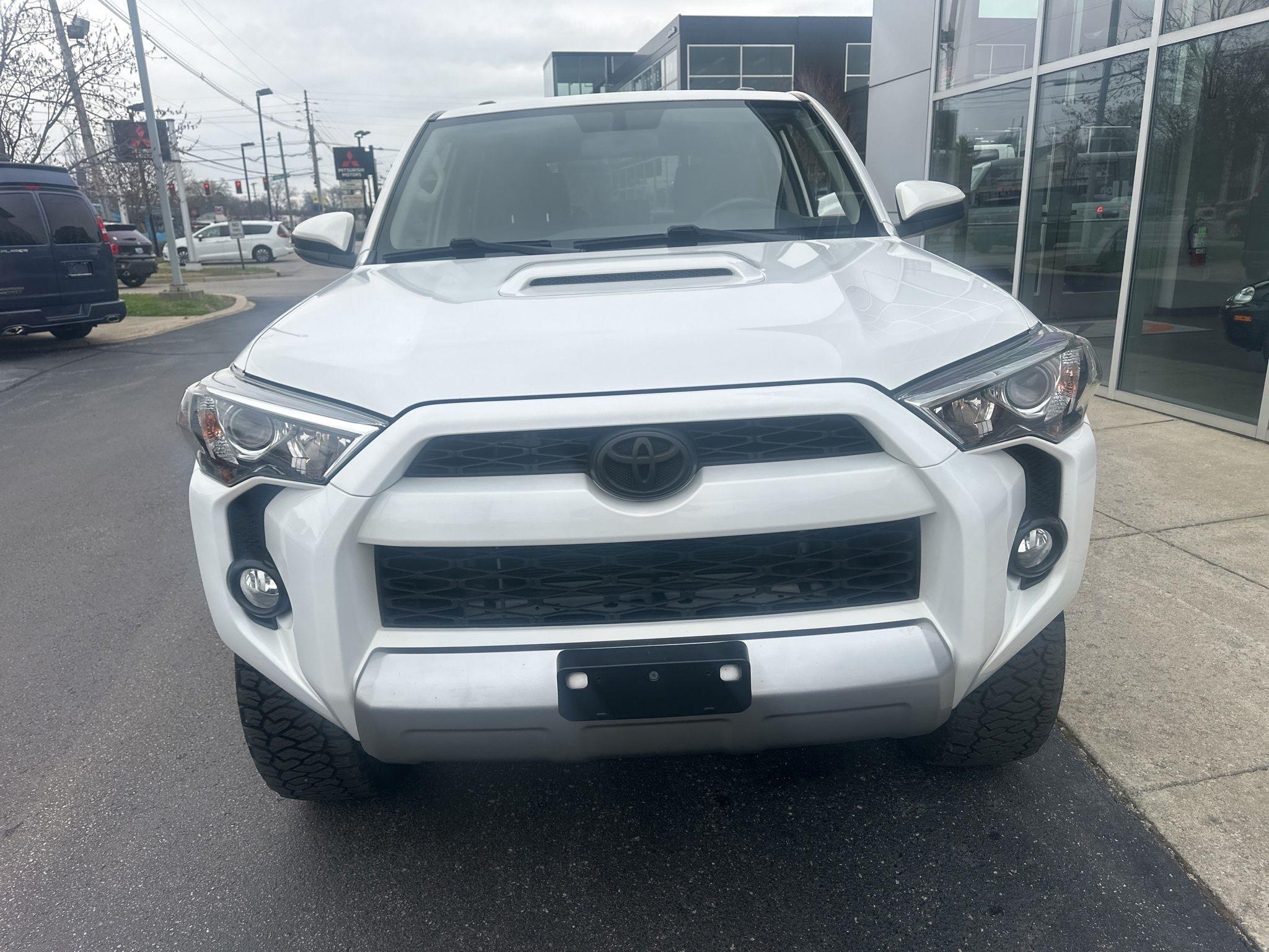 Toyota 4Runner  2019