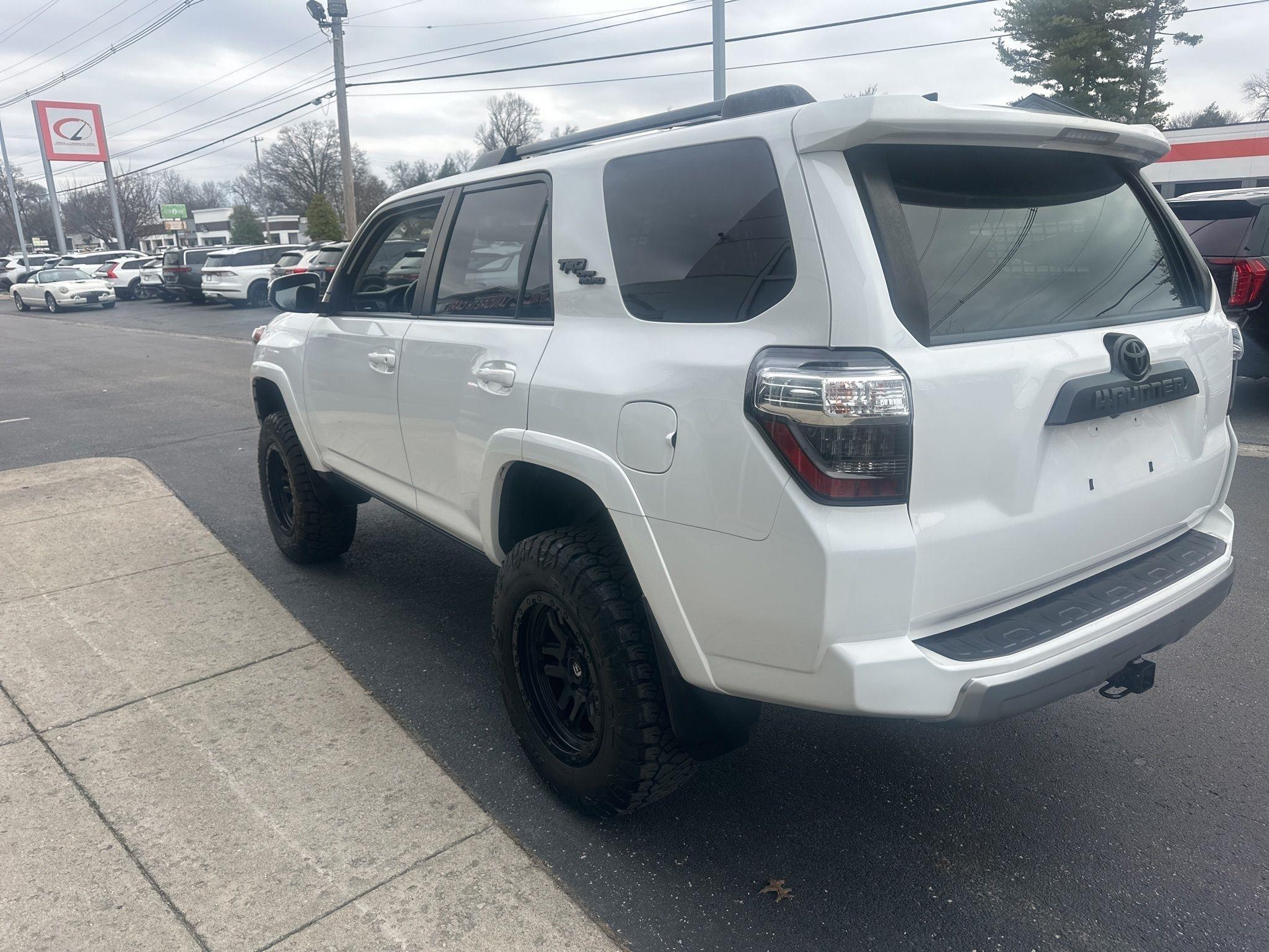 Toyota 4Runner  2019