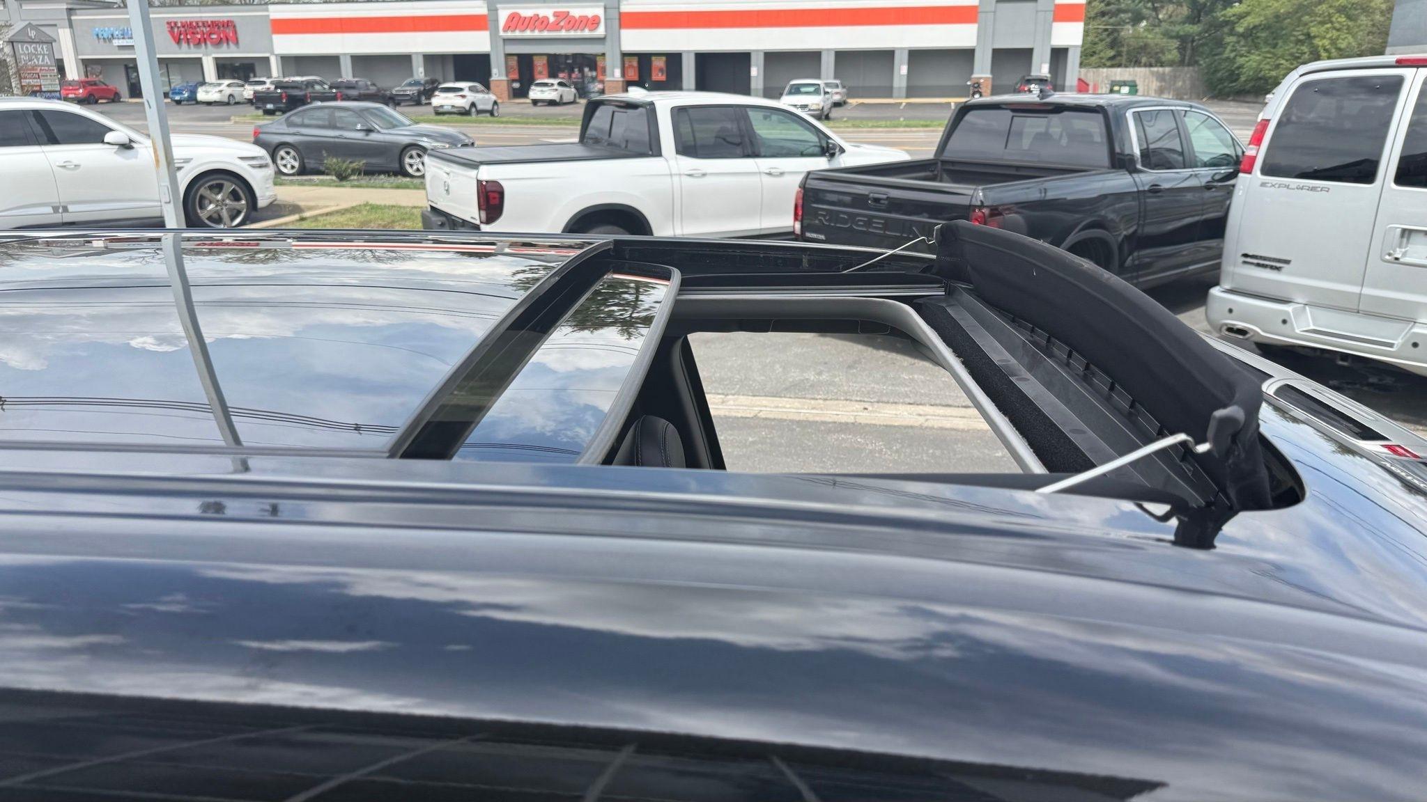 Mitsubishi Outlander PHEV  2024