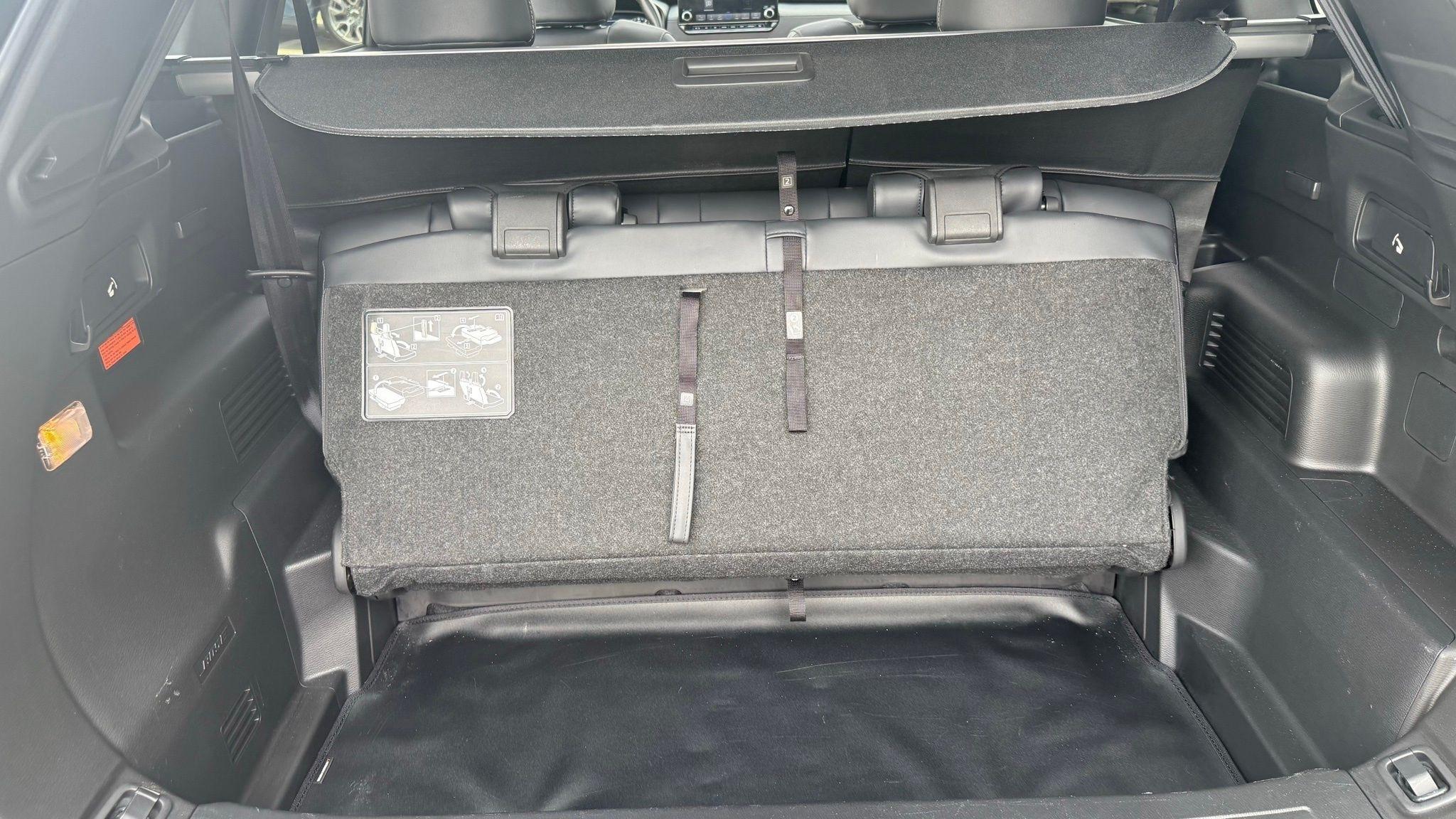 Mitsubishi Outlander PHEV  2024